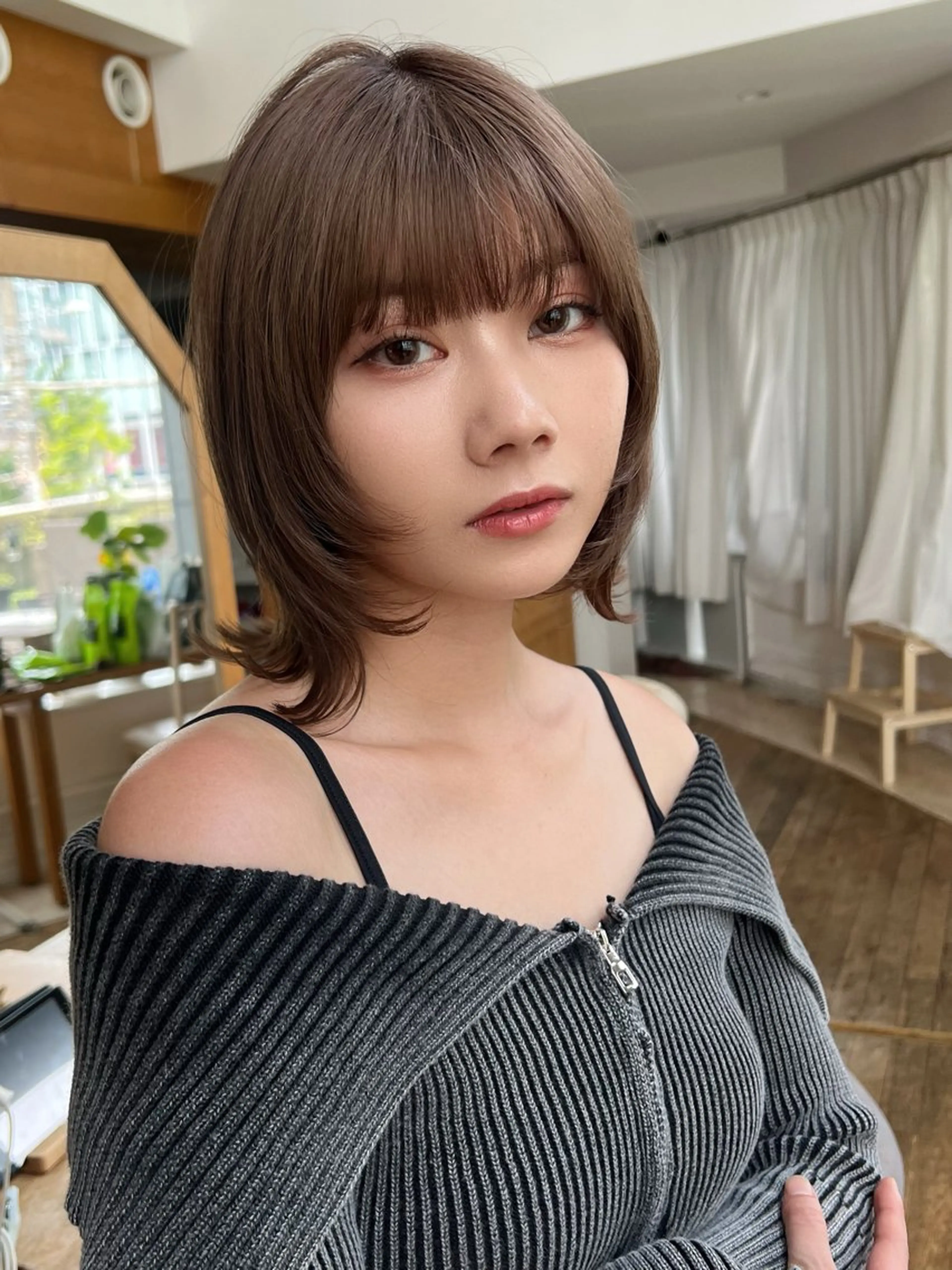 ショート カラー 外ハネヘア カット ヘアカラー 望月威吹/表参道/レ イヤー/似合わせのヘアスタイル