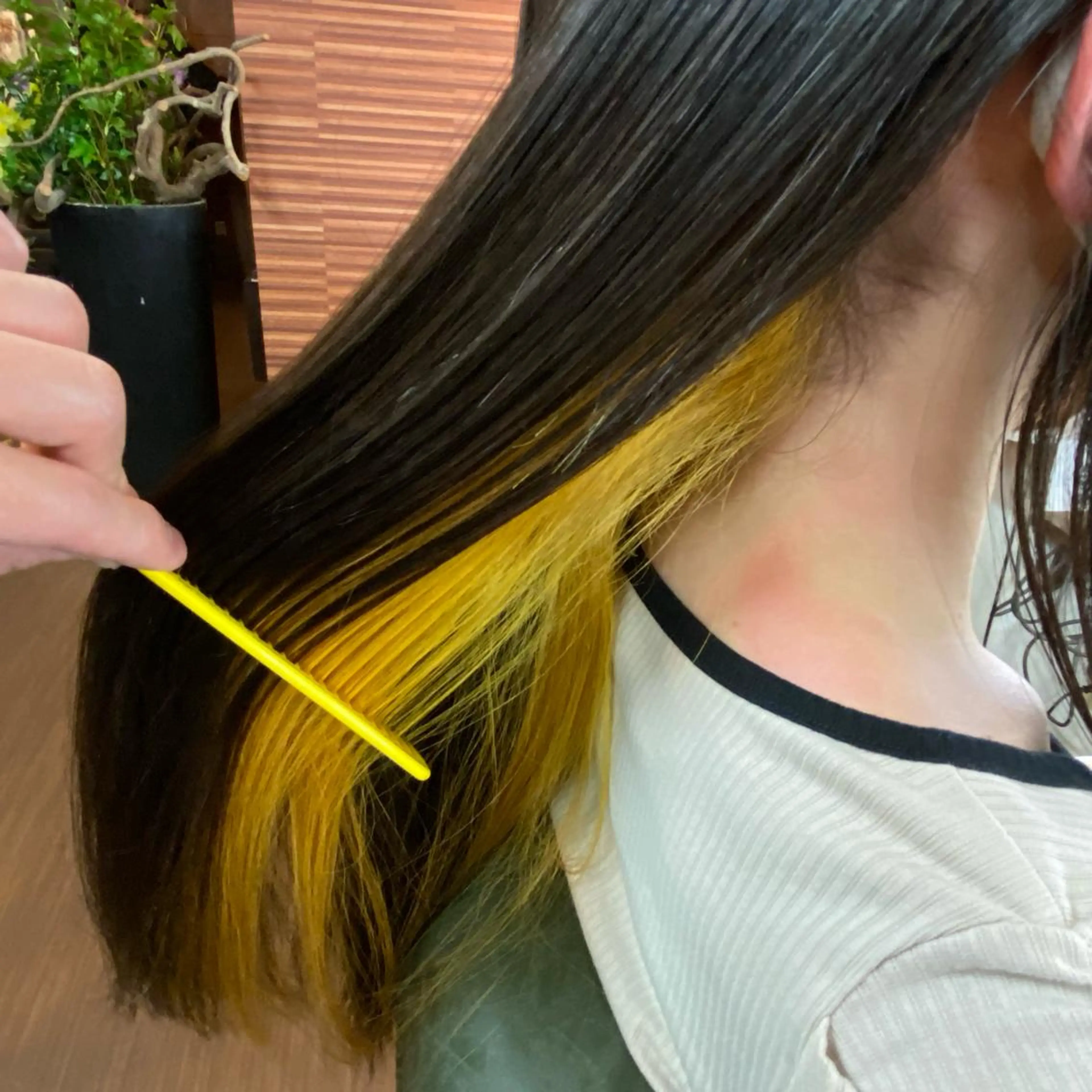 ロング カラー イエローカラー ヘアカラー インナーカラー指名 No.1菊池柊真のヘアスタイル