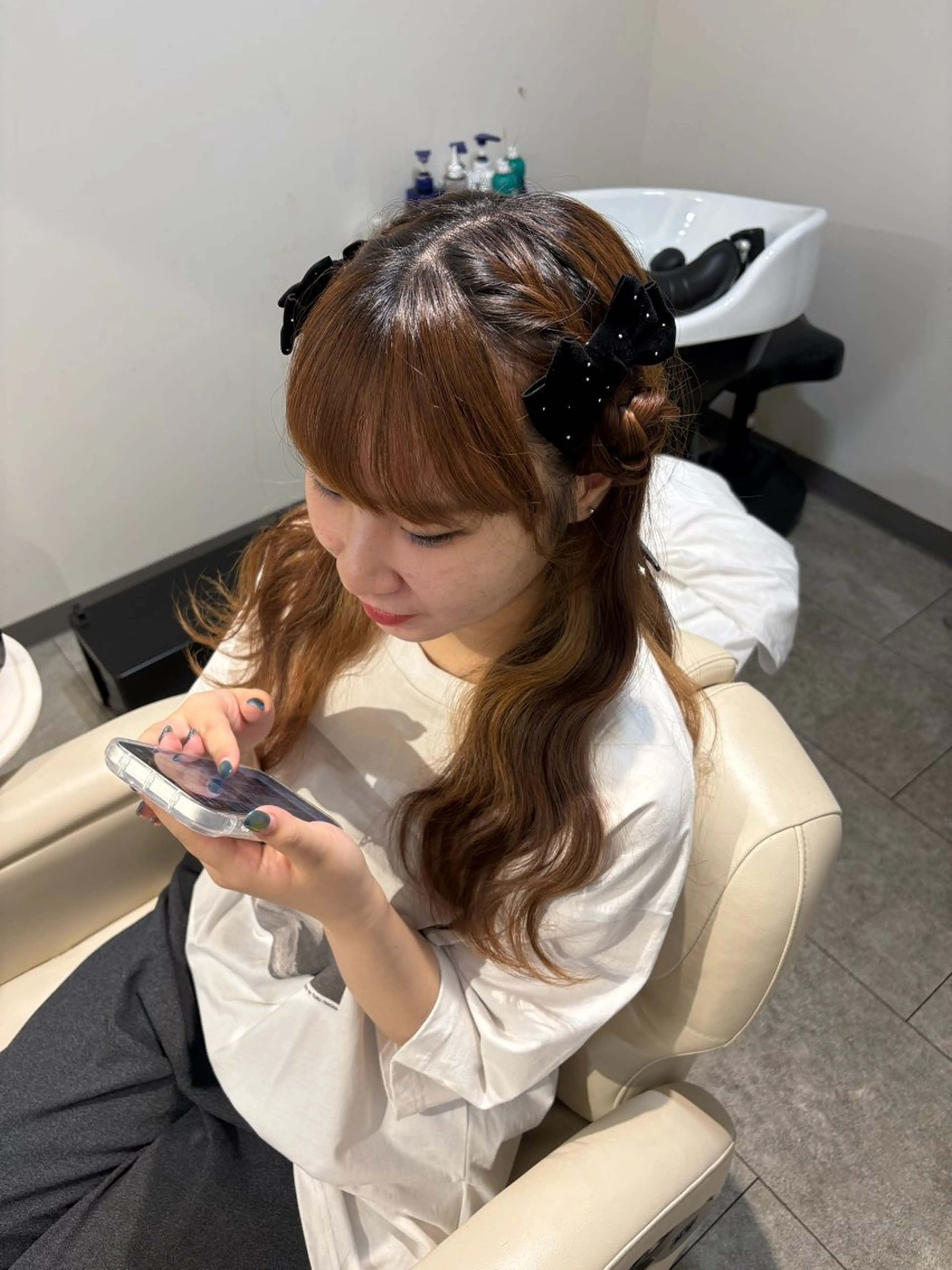 ロング neaf 六本木店所属・六本木🫧ハイライト 望月彩音のヘアスタイル