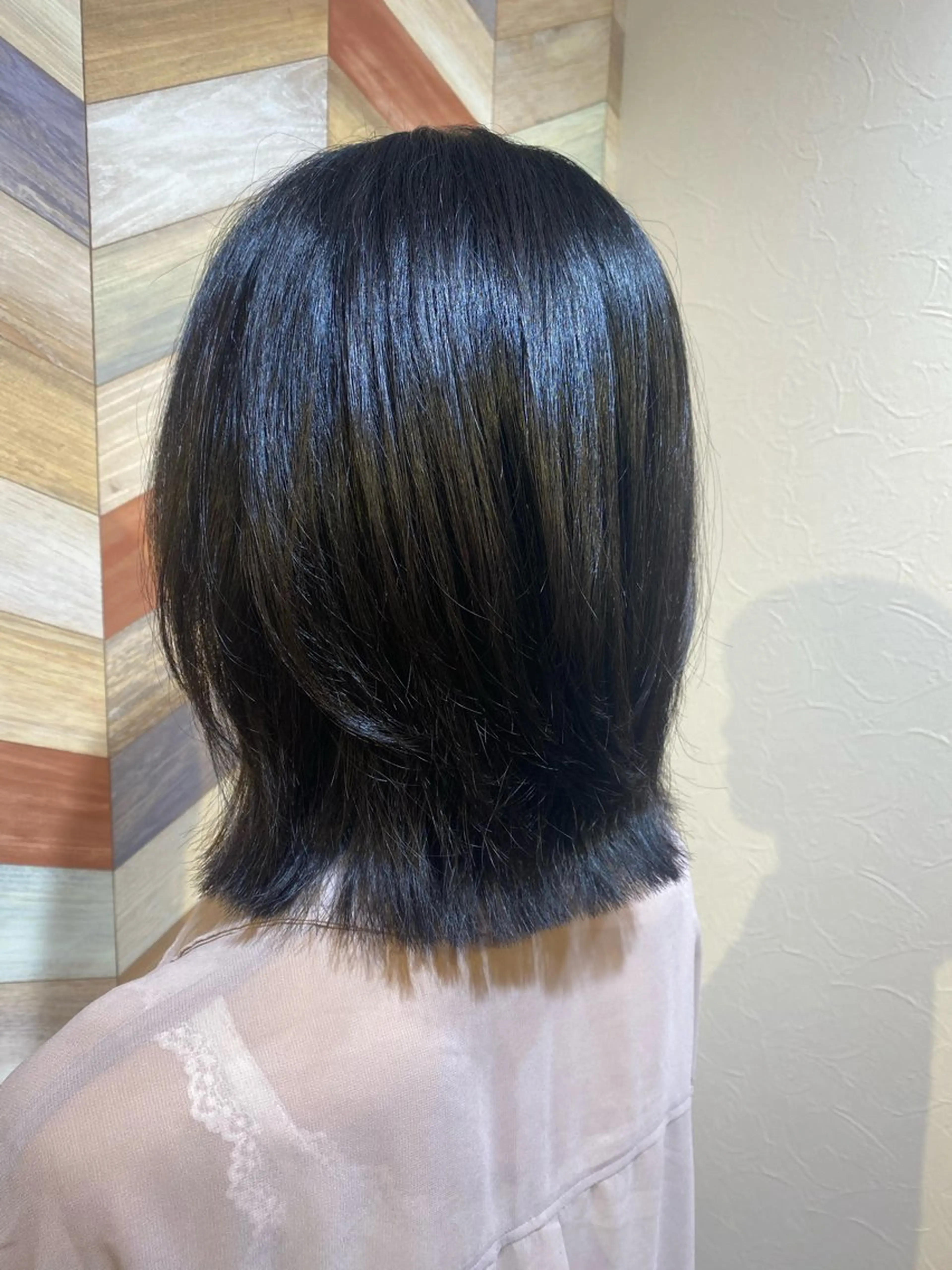 ミディアム hair trees所属・trife美容師 KAZUMIのヘアスタイル