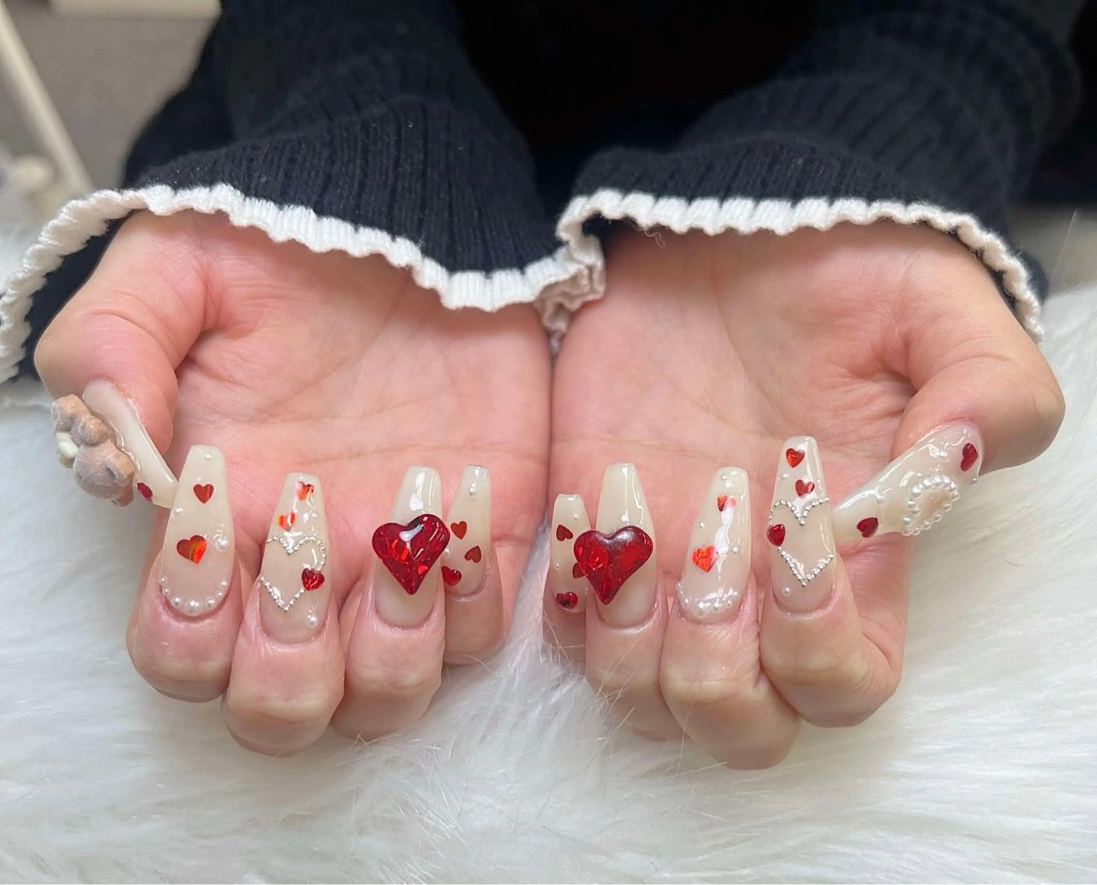 ネイル グラデーション キラキラネイル ワンカラーネイル 冬ネイル Jenn Nail Salonのネイルデザイン