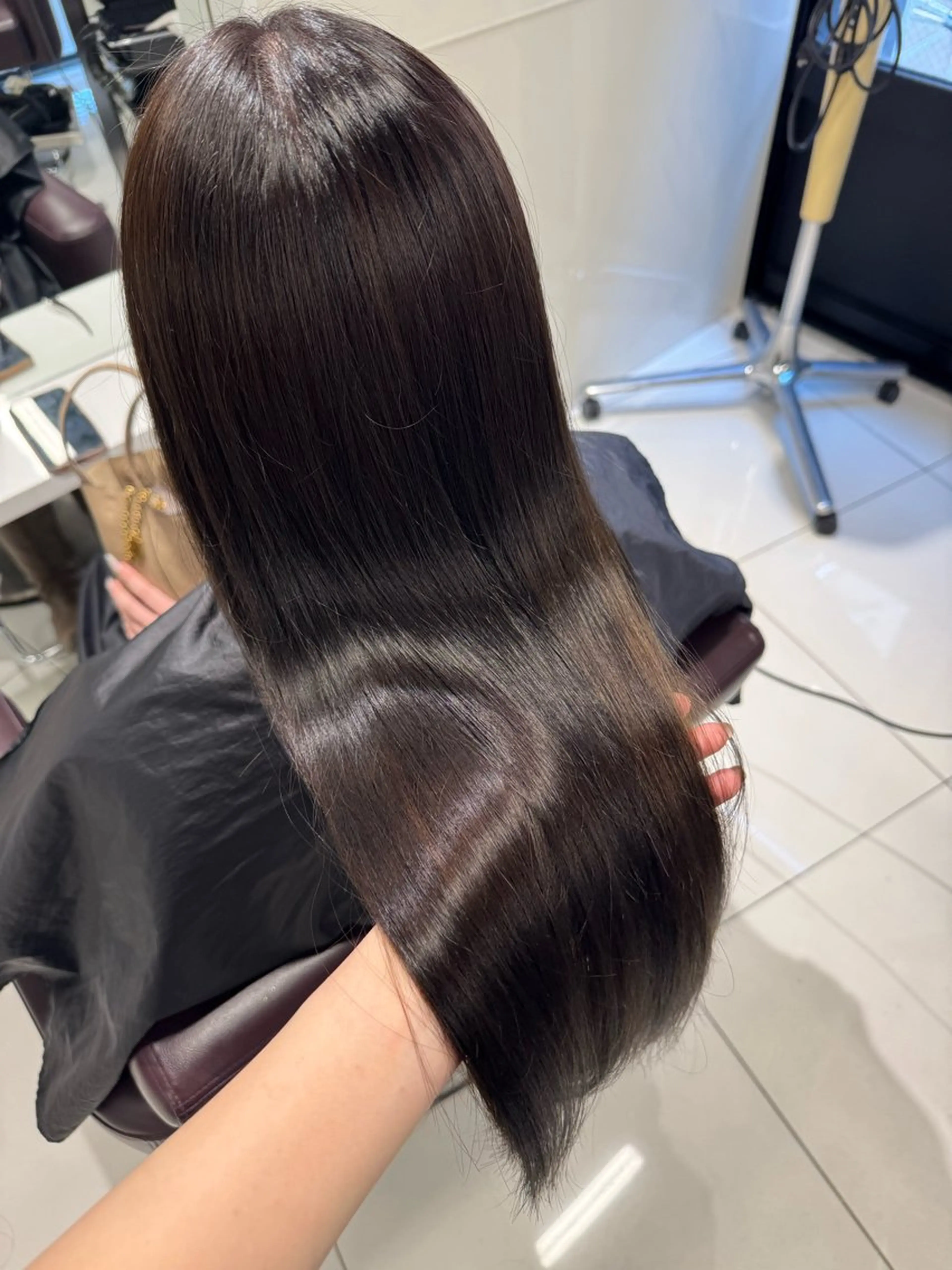 💎【𝐀𝐮𝐣𝐮𝐚】最上級トリートメント/髪の芯まで届いてツヤツヤに💎5stepトリートメントの写真