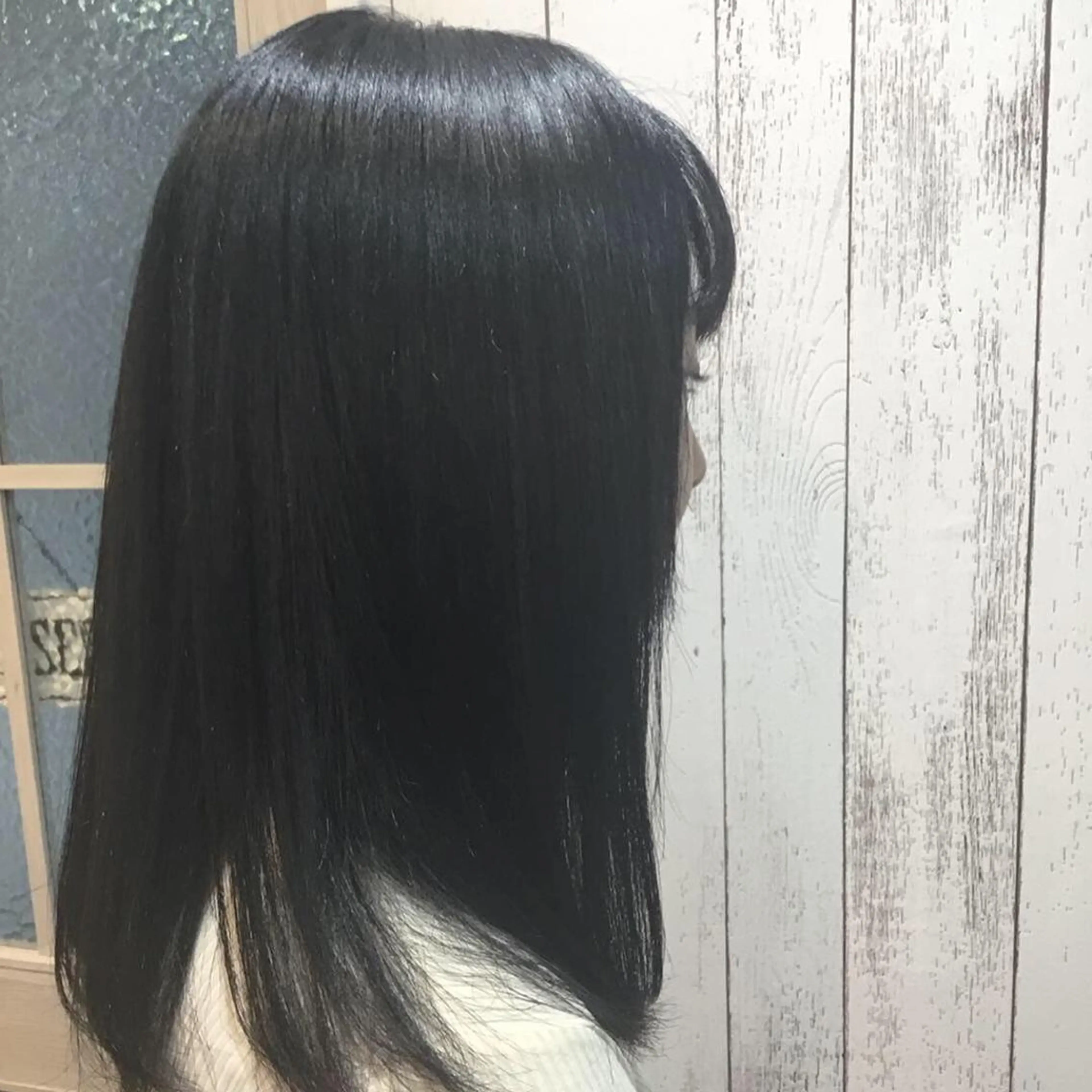 ミディアム カラー パーマ embrace エンブレイスのヘアスタイル