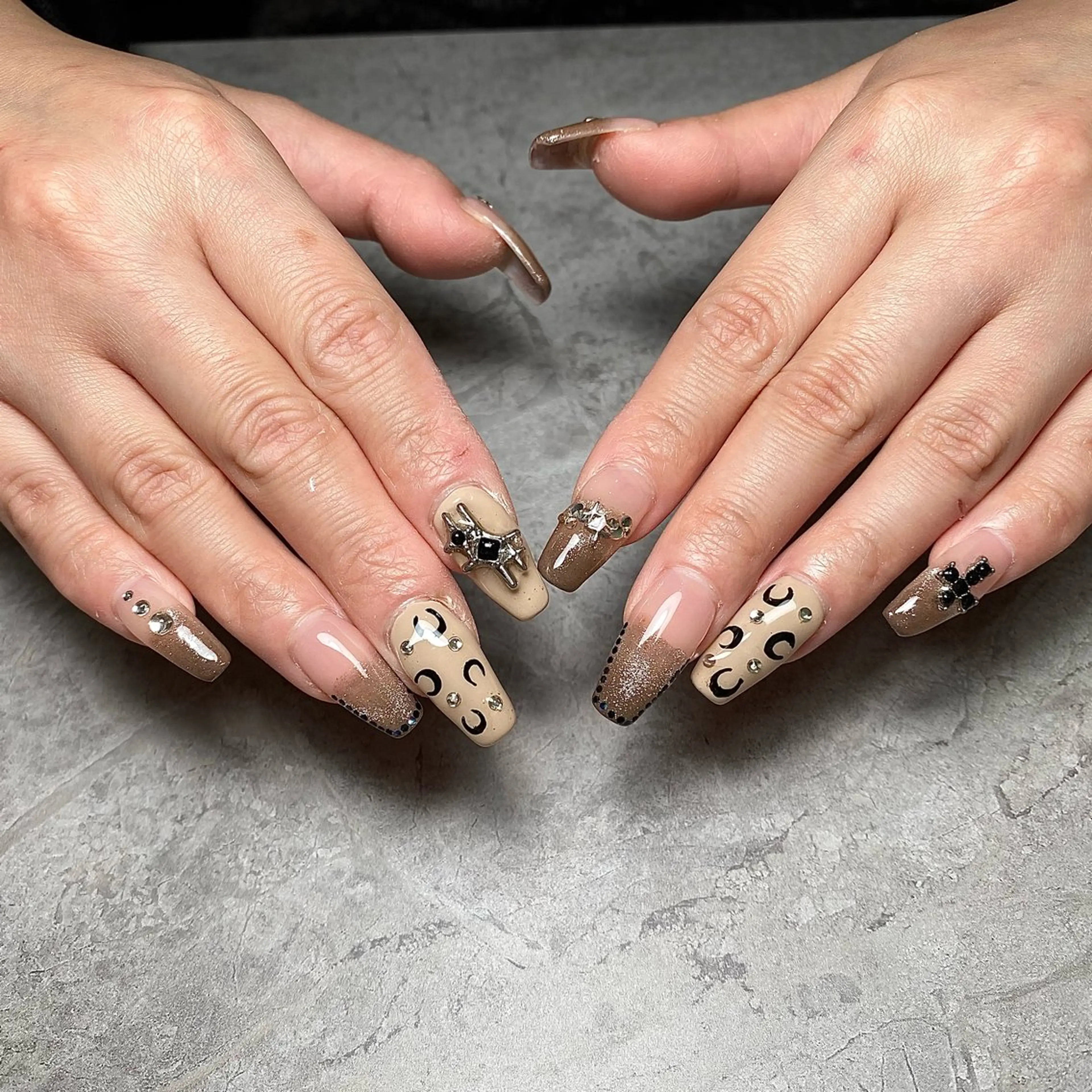 ネイル アートネイル STAR RIVER【スターリバー】所属・MIKI🌼STAR RIVER⭐️🌈のネイルデザイン