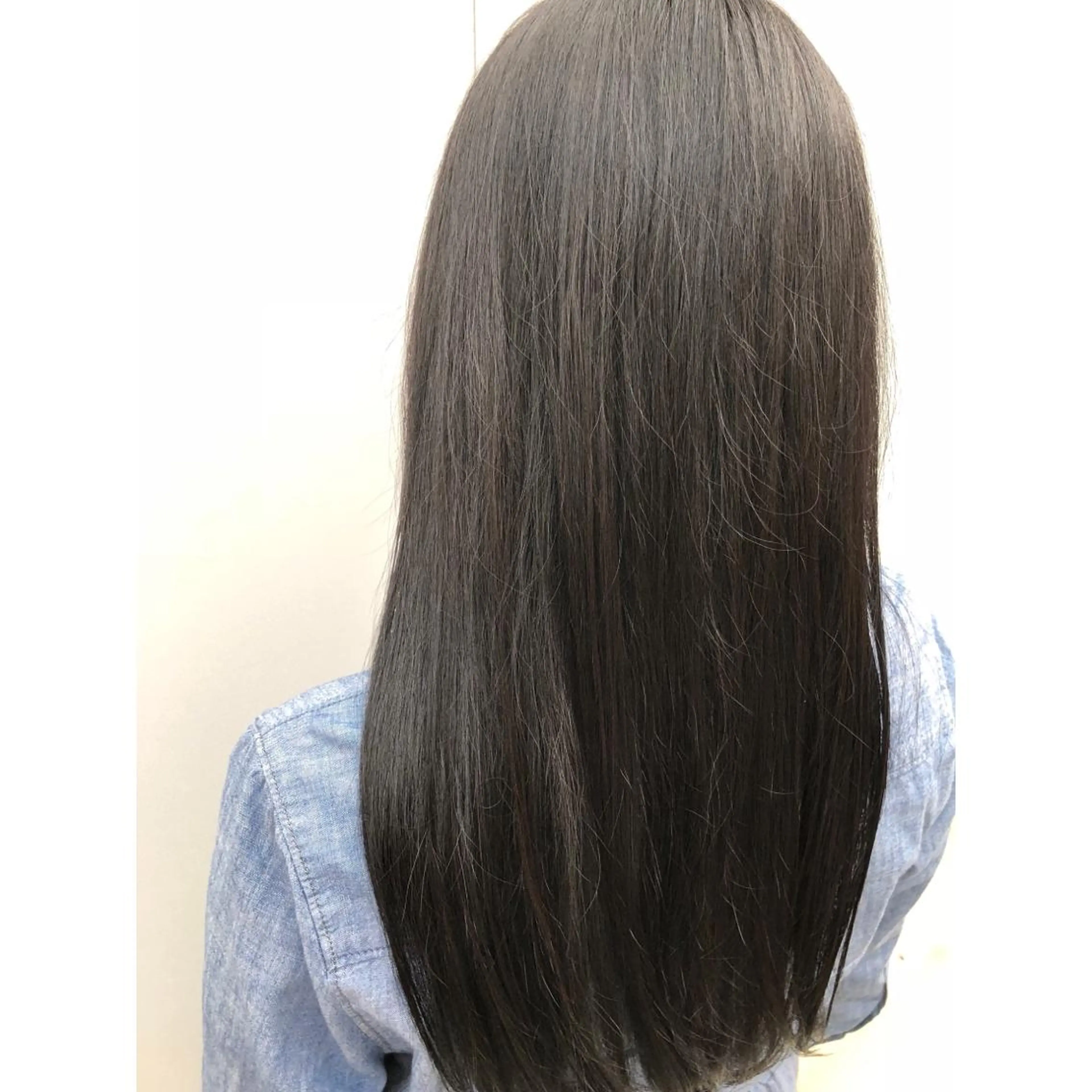 ロング 外国人風カラー パーソナルカラー診断 できます　木曽　主博のヘアスタイル