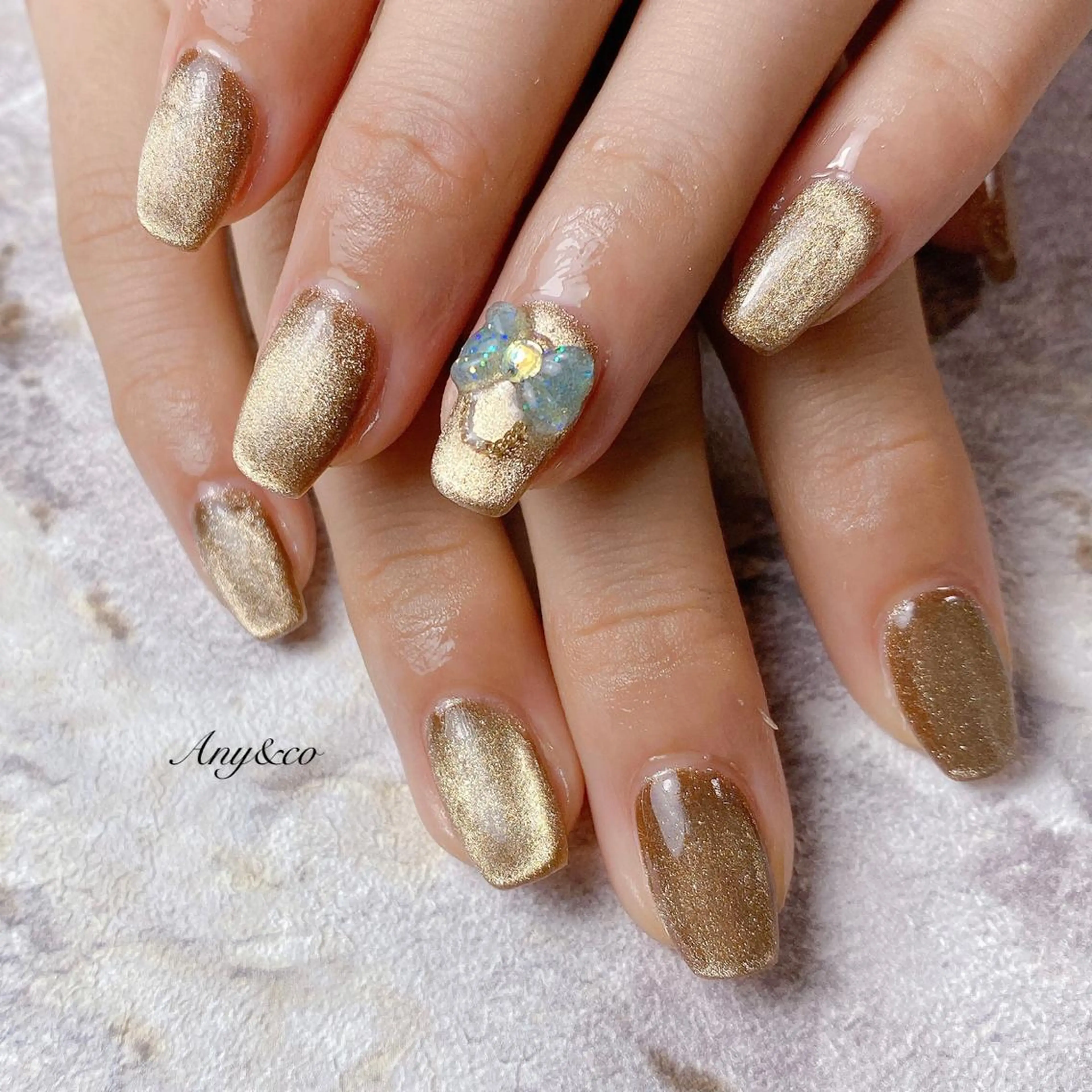 ネイル マグネットネイル リボン ハンドネイル Any&co 【エニコ】のマツエク・マツパデザイン