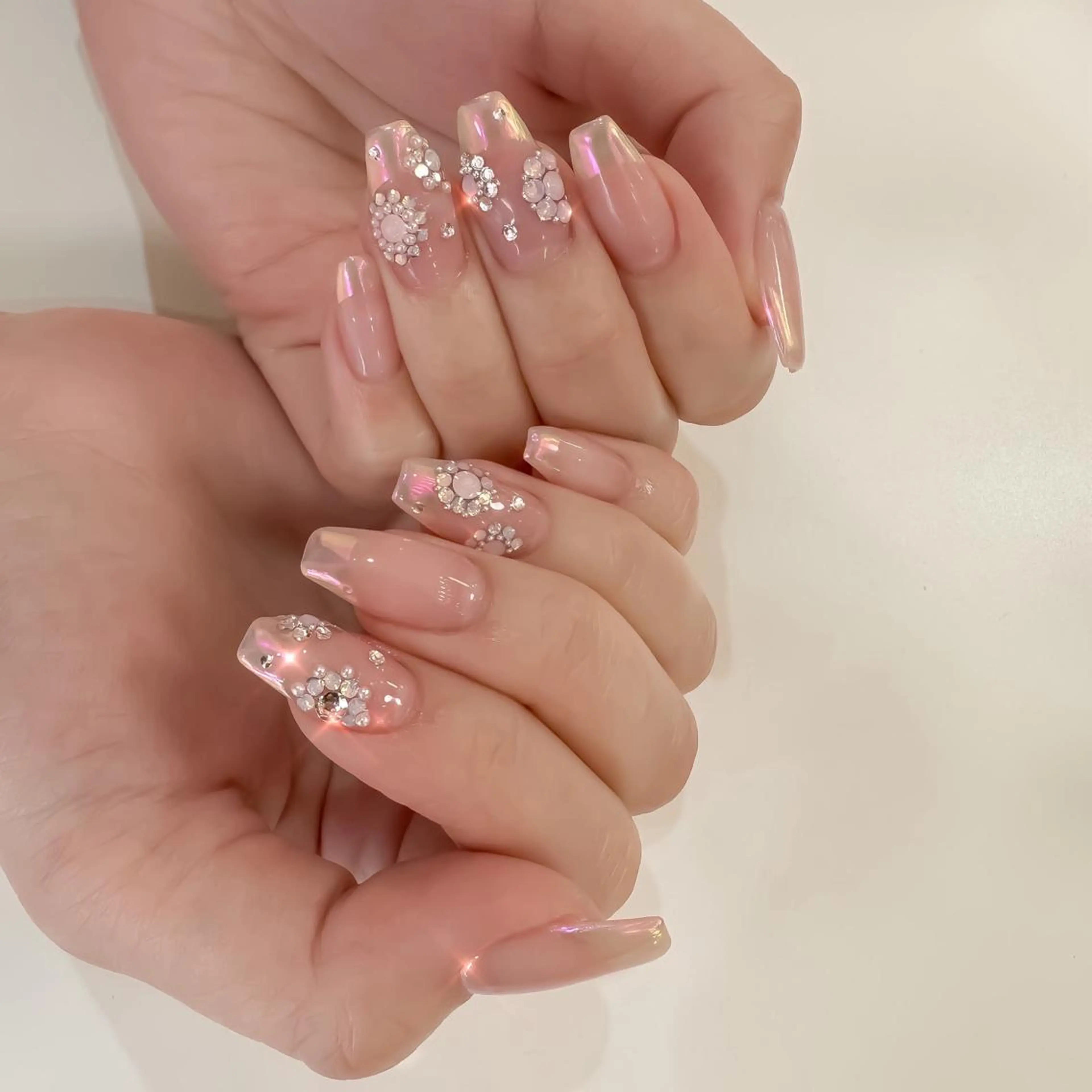 ネイル アートネイル ストーンネイル mew mew NAIL & EYEのマツエク・マツパデザイン