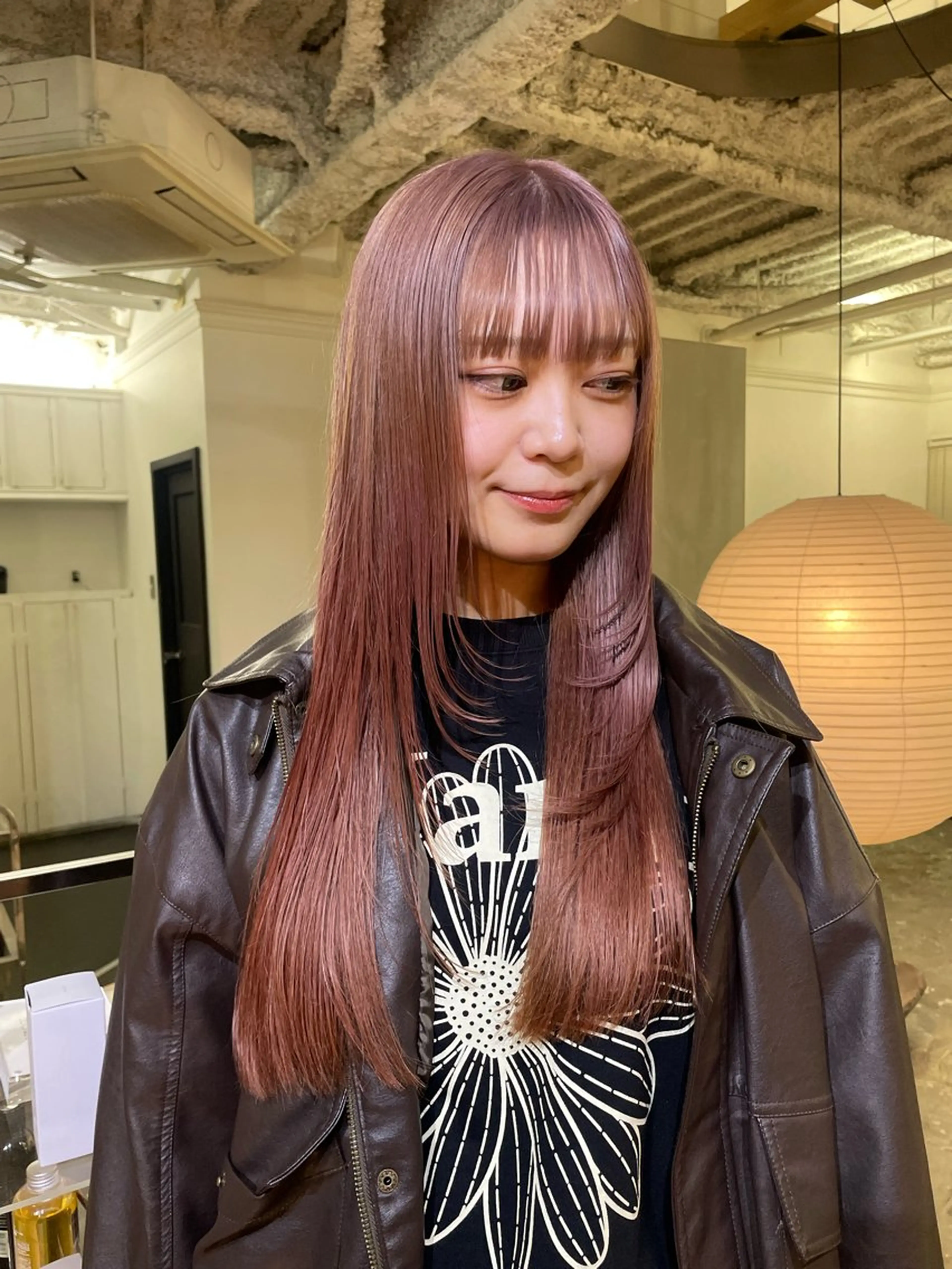 ロング カラー ブリーチ レイヤーカット ヘアカラー CACHÉ わっちょのヘアスタイル