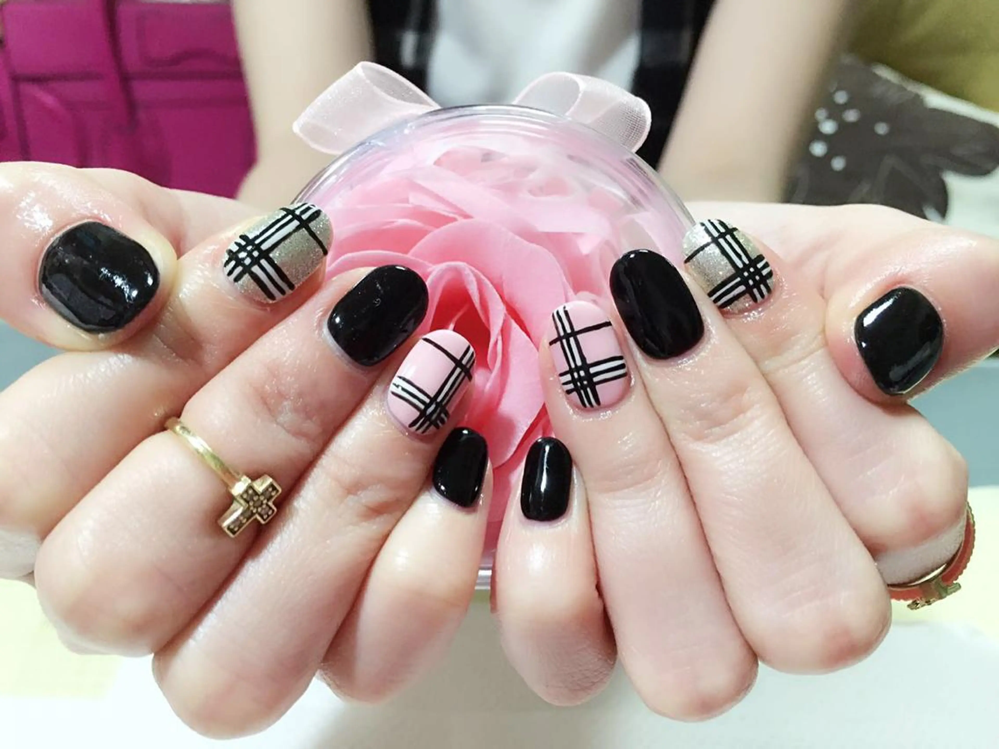 ネイル ハンドネイル Eye アイのネイルデザイン