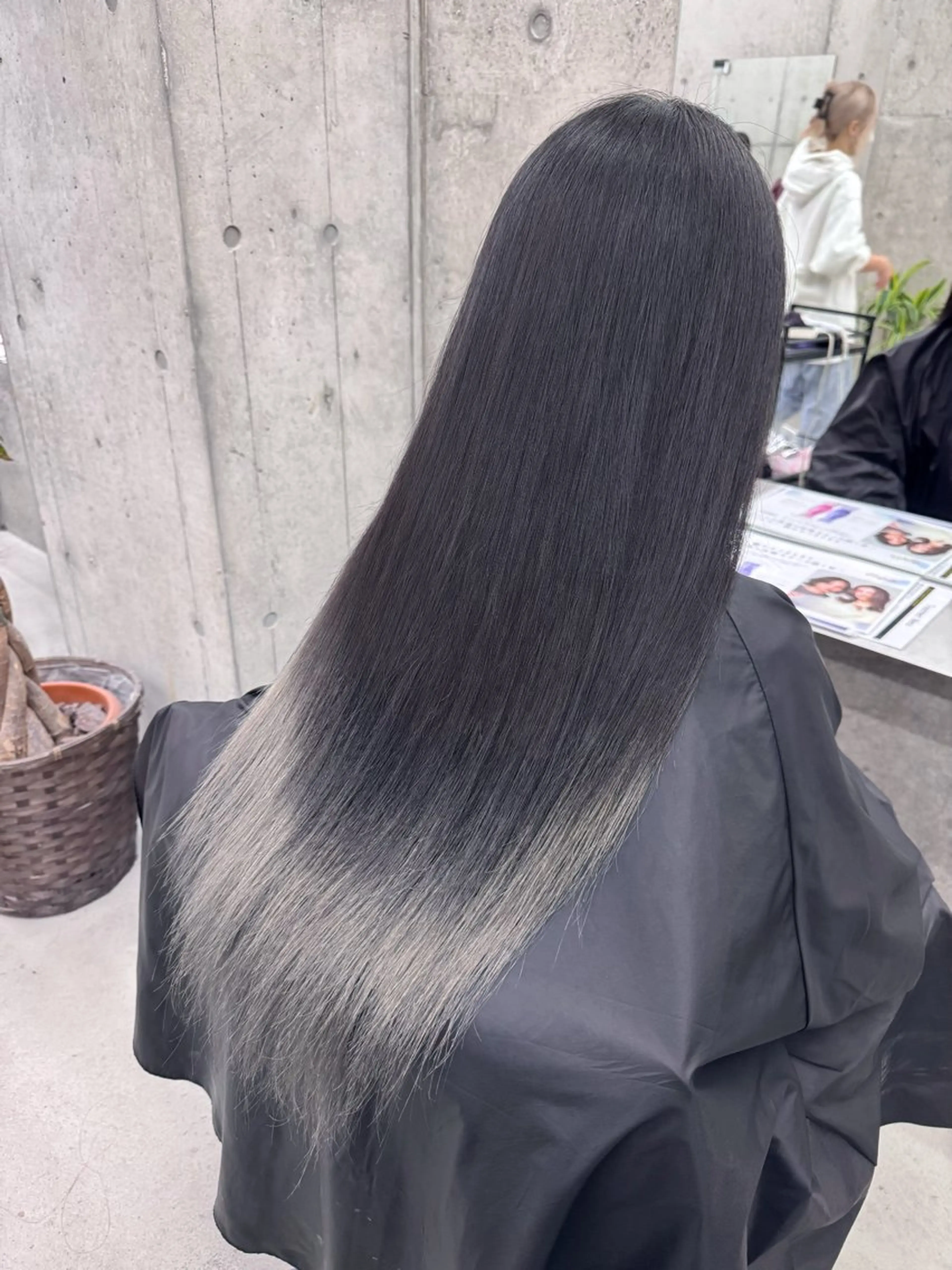 カラー ヘアカラー 和木坂 日美のヘアスタイル