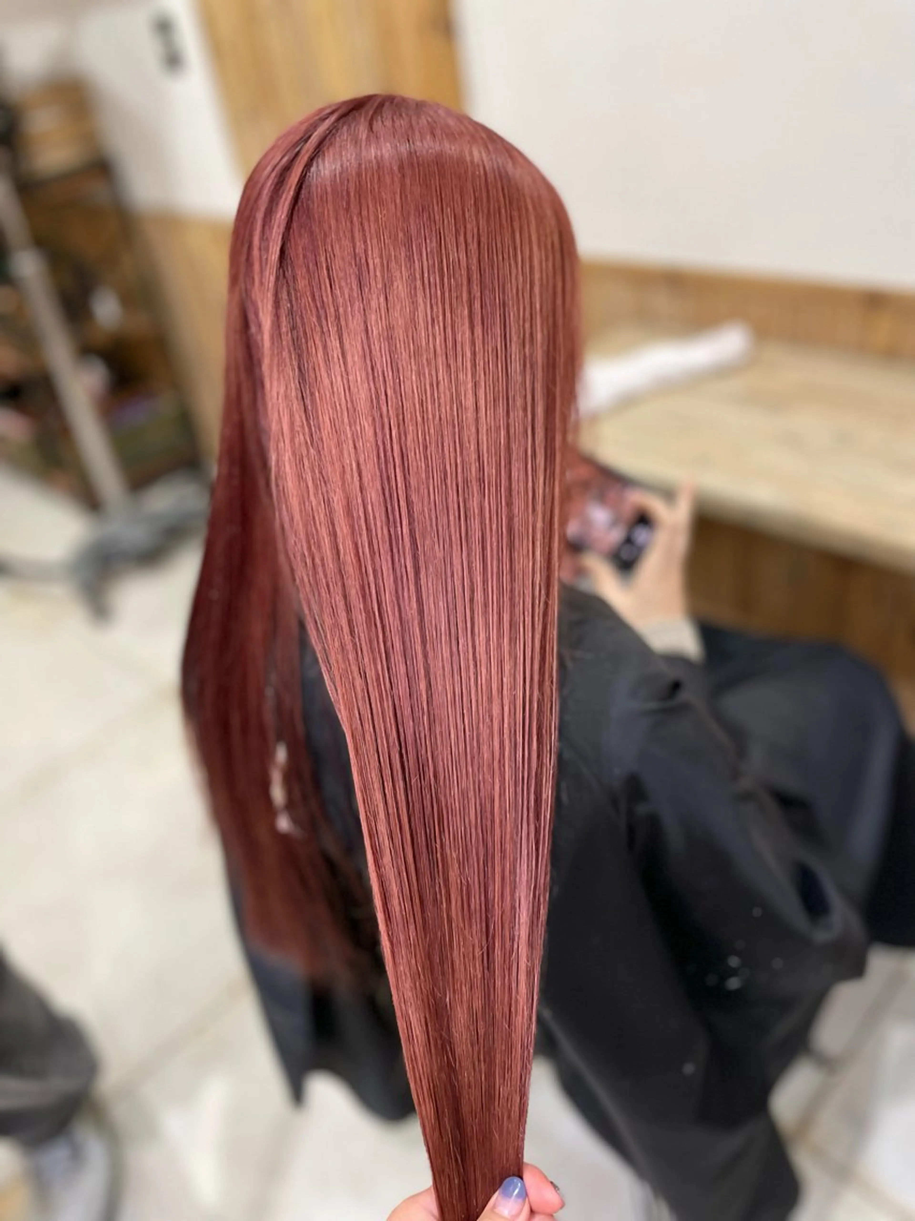 カラー ヘアカラー Kana .のヘアスタイル