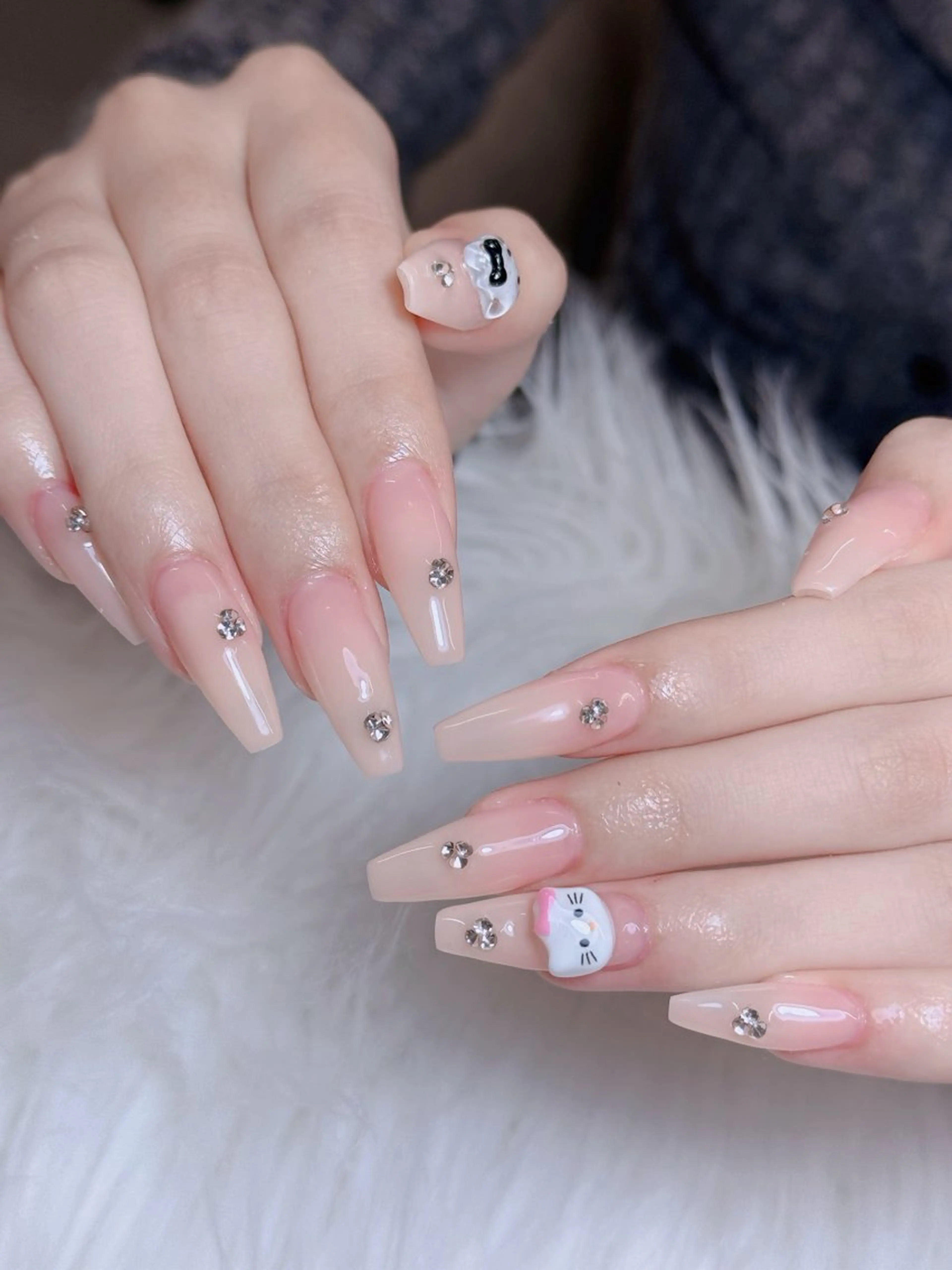 ネイル オーロラネイル チークネイル フットネイル フレンチネイル ハロウィン ハンドネイル Lumi Nail 新大久保3‘のネイルデザイン