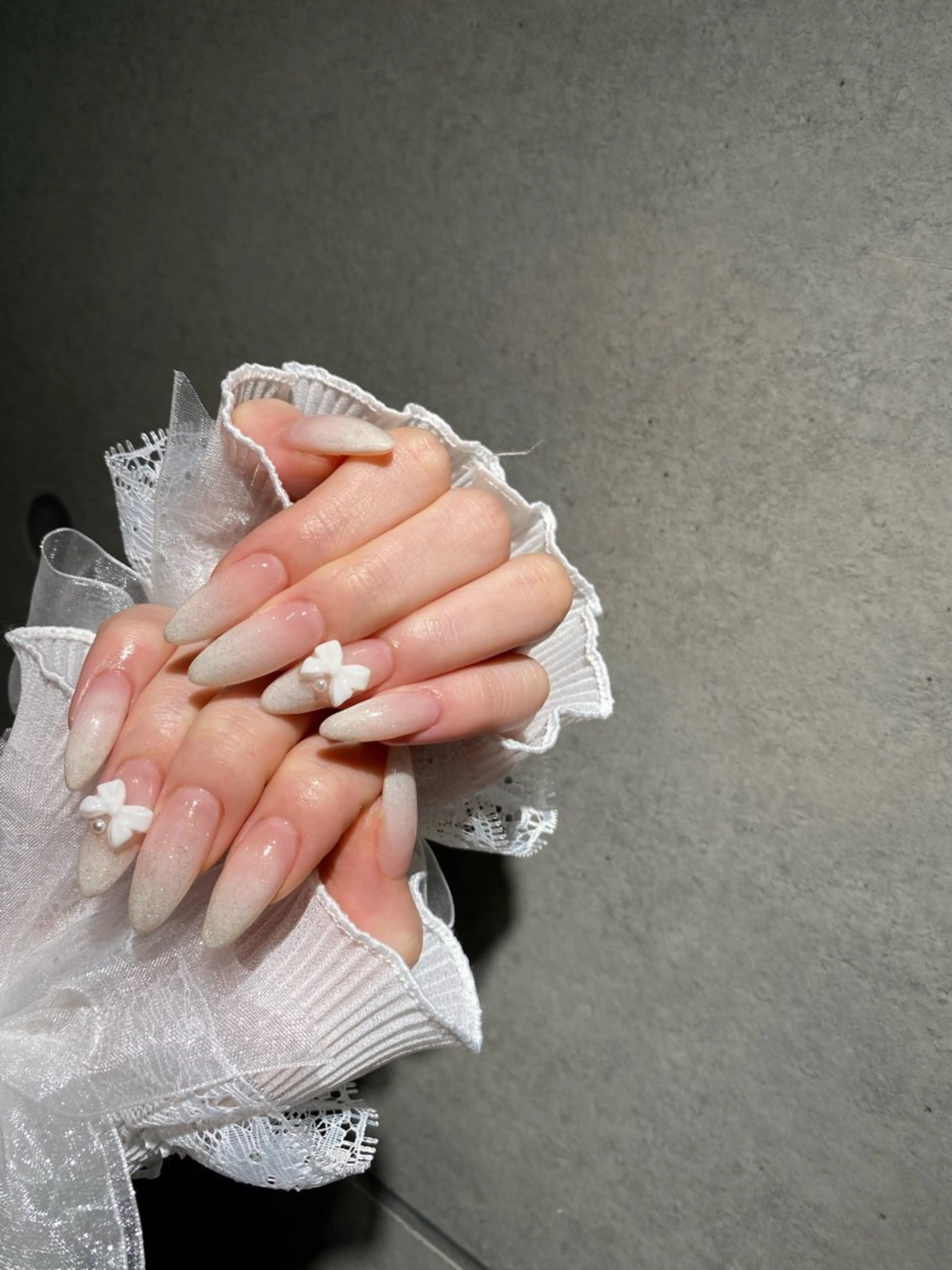 ネイル I-nailロング /ワンホン/キラキラのネイルデザイン