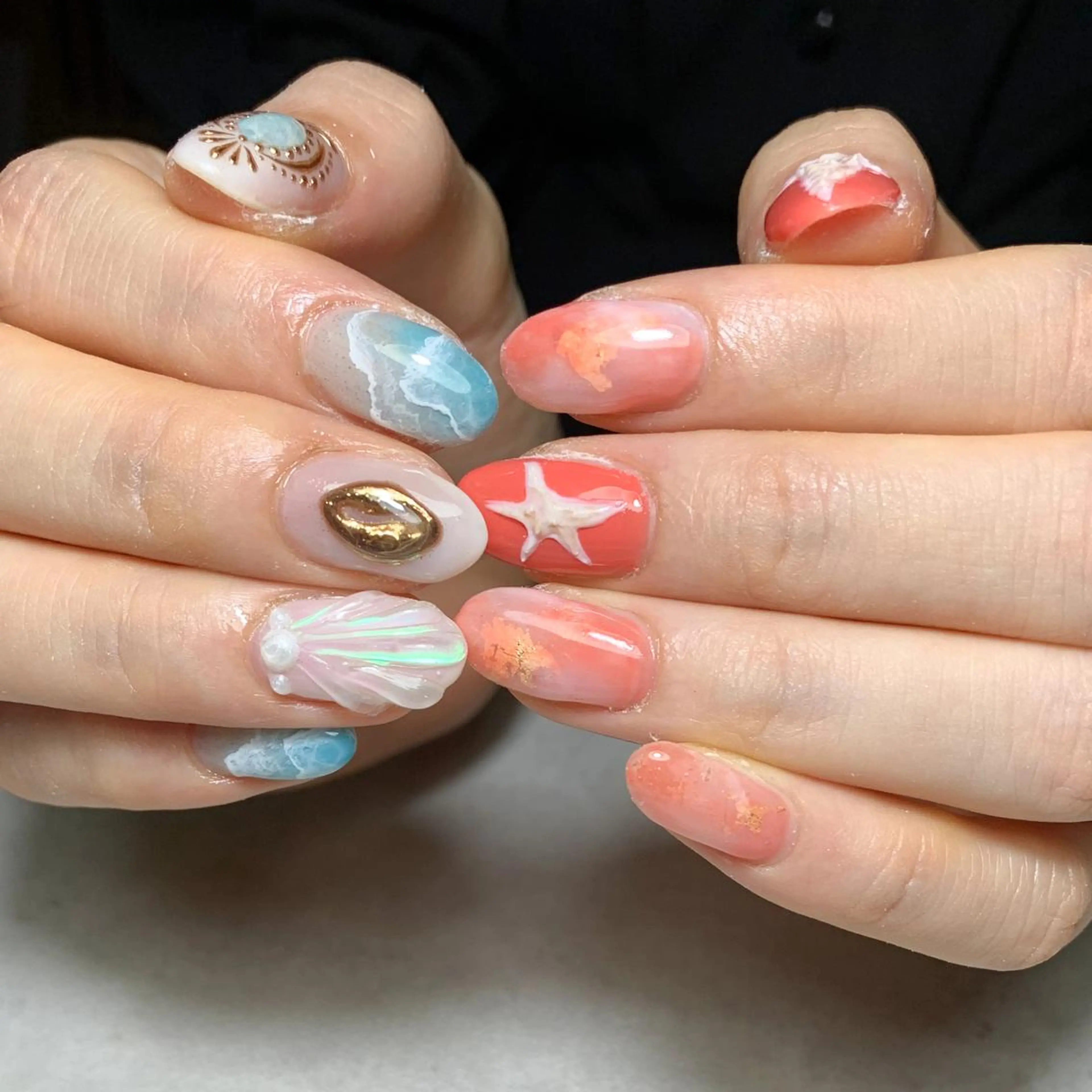 ネイル ハンドネイル atelier　FIORITURA所属・FIORITURA aiのネイルデザイン