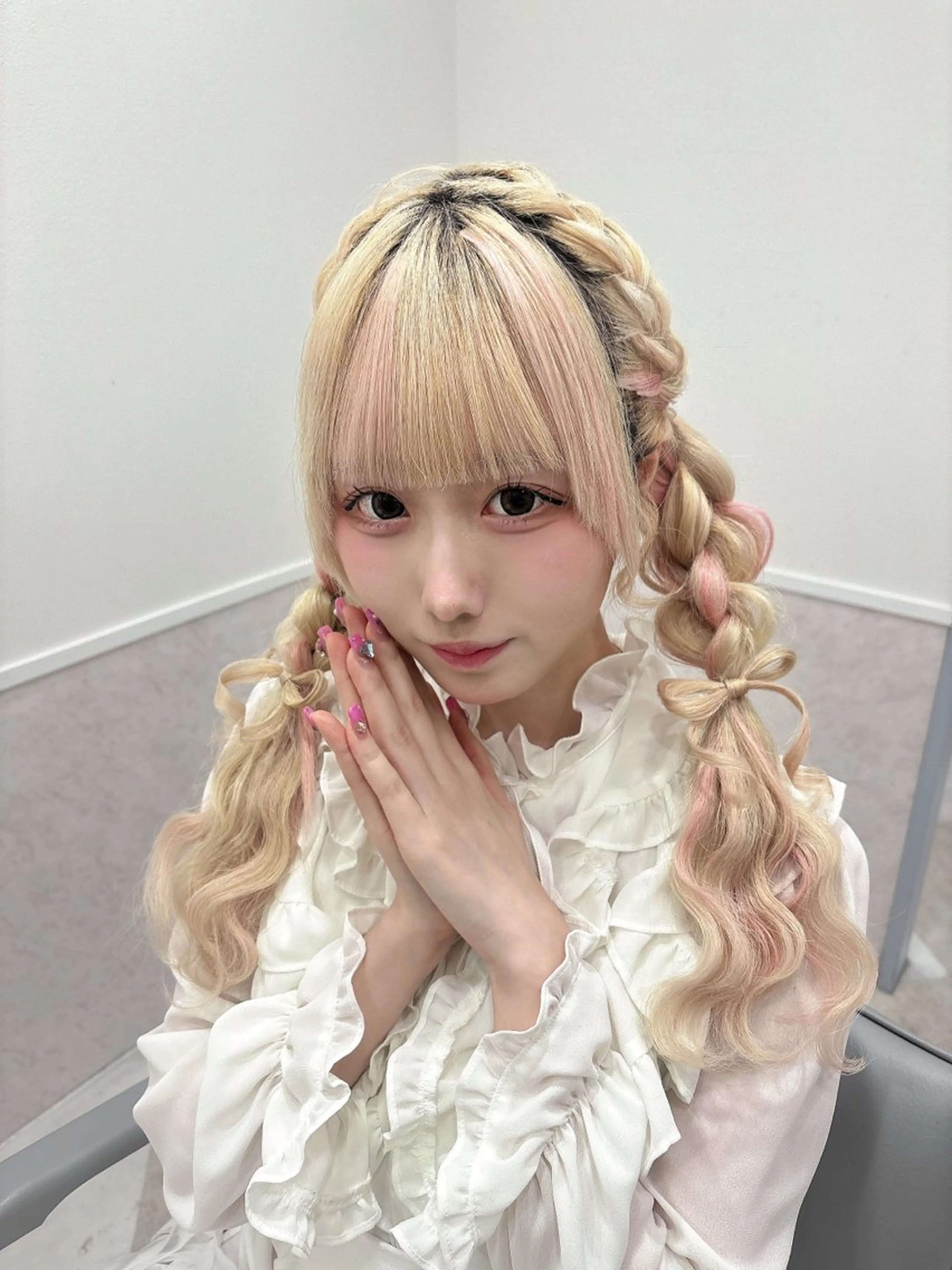 ロング 💎のぼりゆい/大須 ブリーチなしWカラーのヘアスタイル