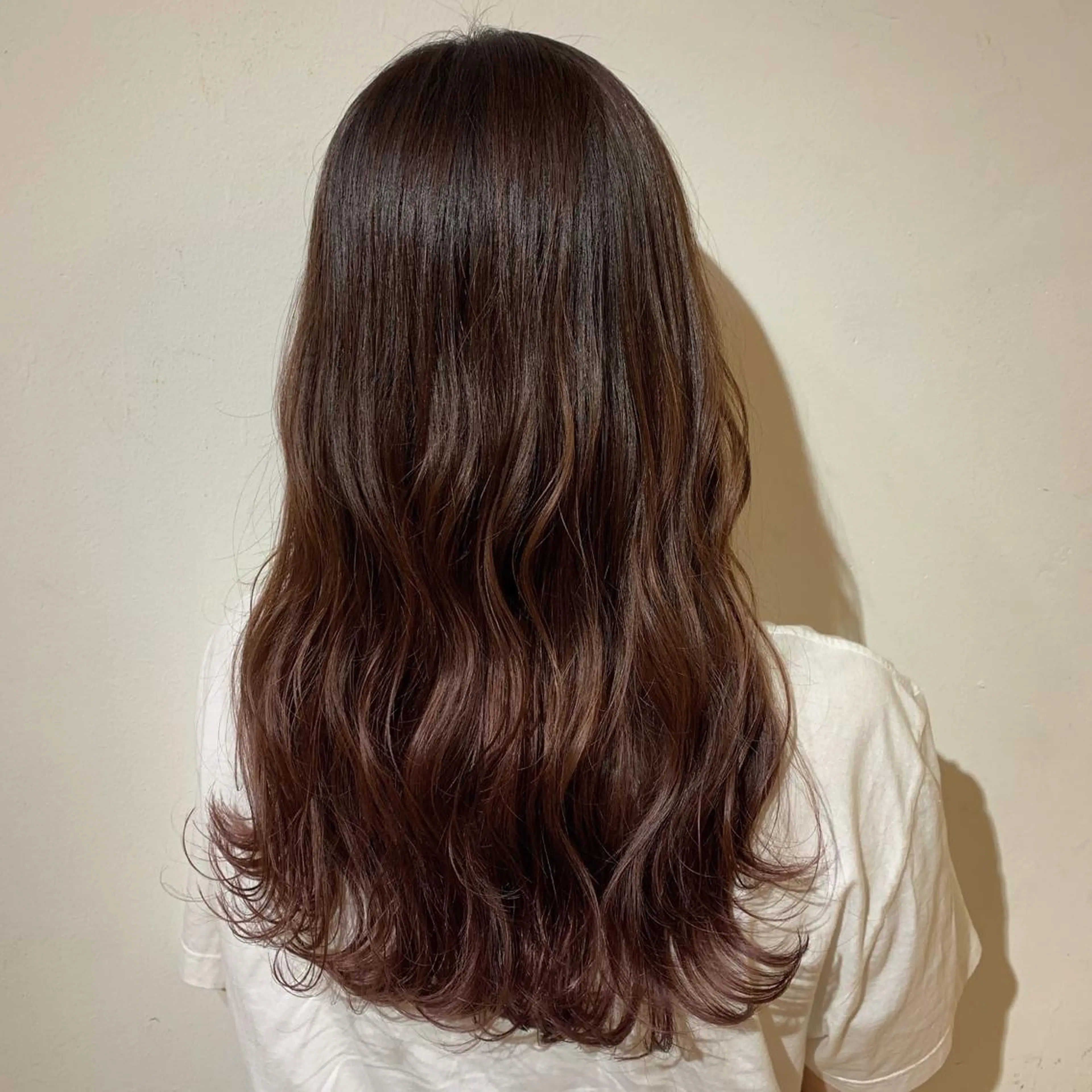 ロング 菅原リキヤ くびれレイヤーヘアのヘアスタイル