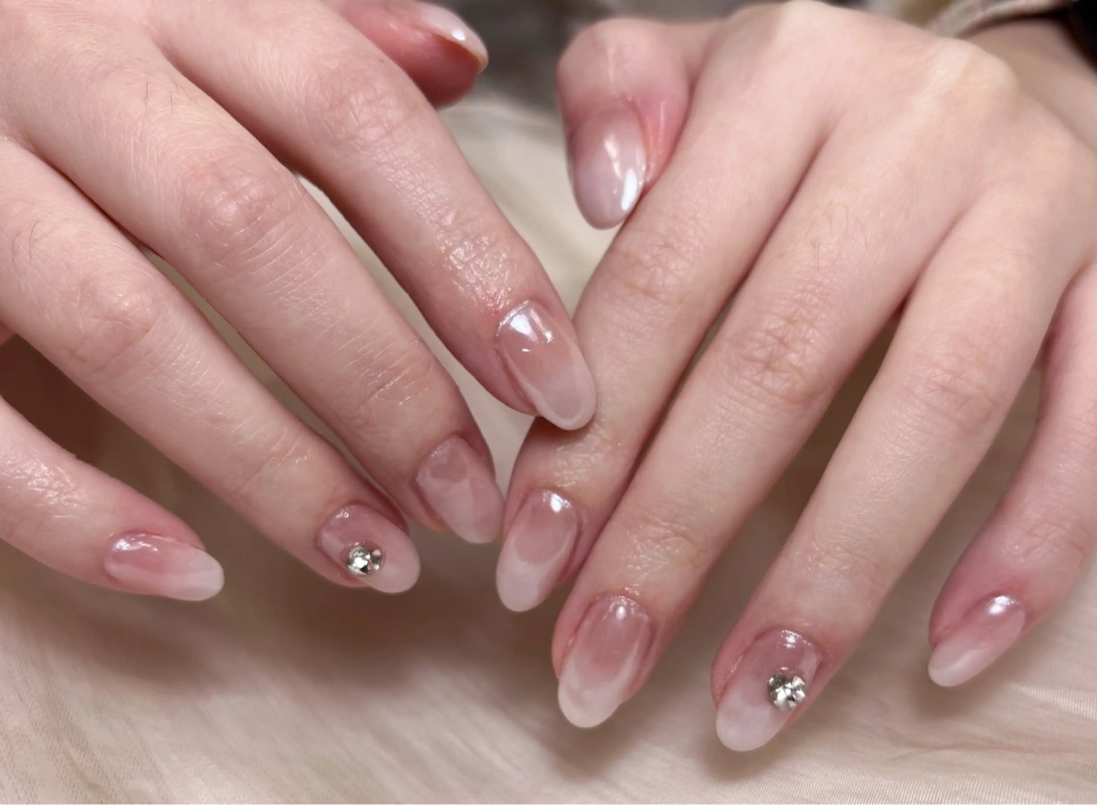 ネイル ハンドネイル キン グミのネイルデザイン