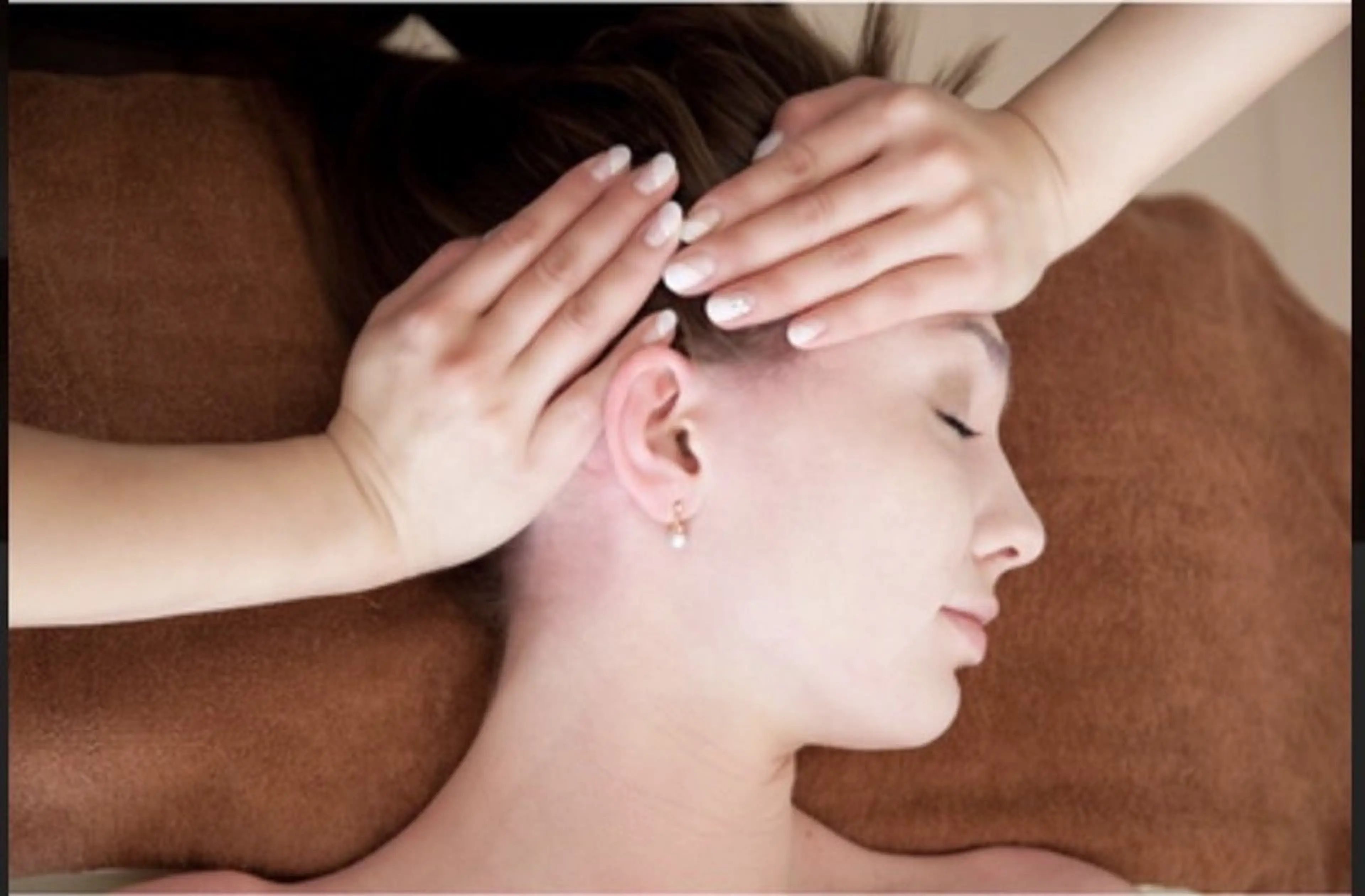 小顔革命の頭蓋骨顔骨縮小術40分の写真