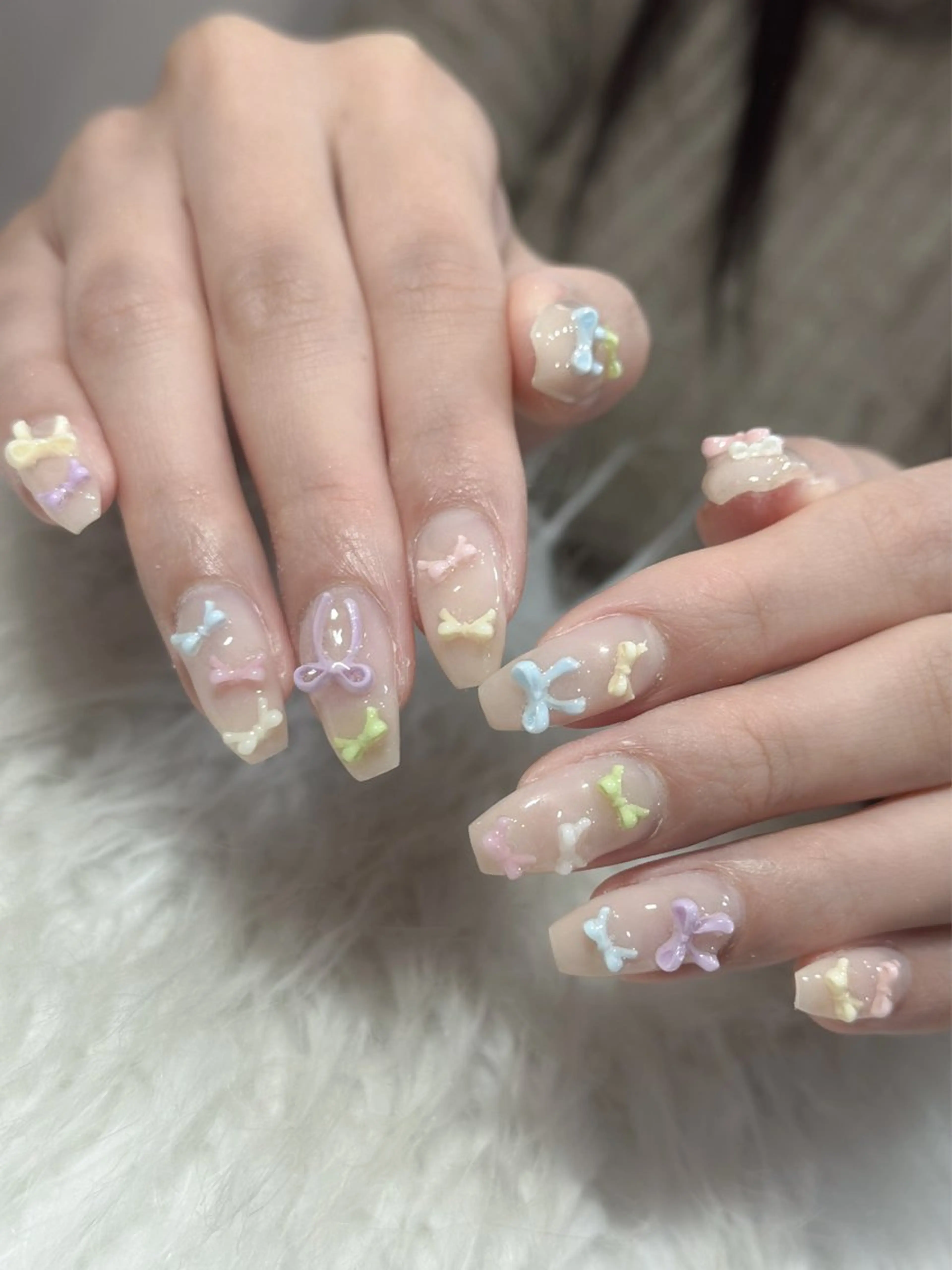 ネイル ハンドネイル フットネイル LAVISH nanamiのネイルデザイン