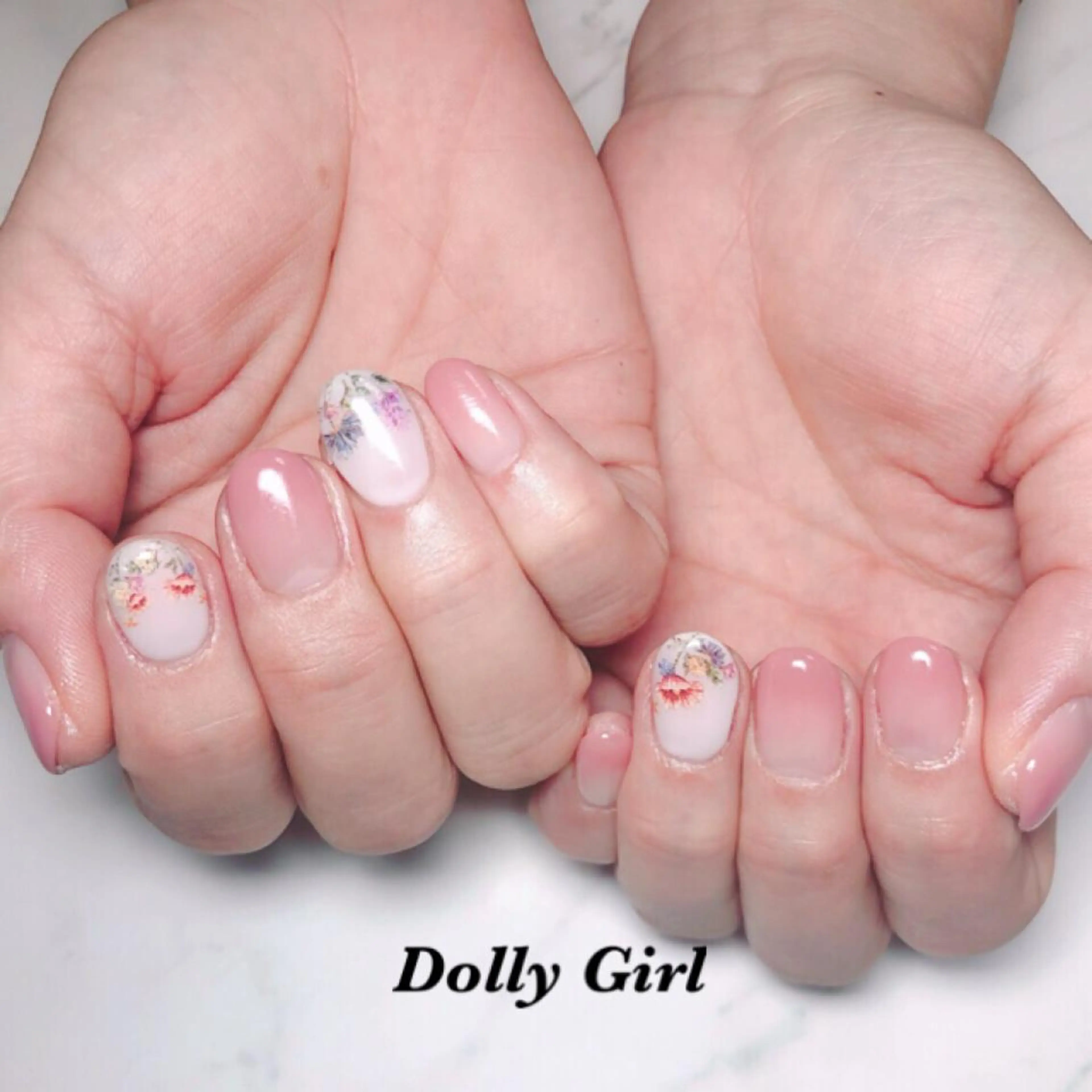 ネイル 個室ネイルサロンDolly  Girl〜ドーリーガール〜所属・DollyGirl KYOKOのネイルデザイン