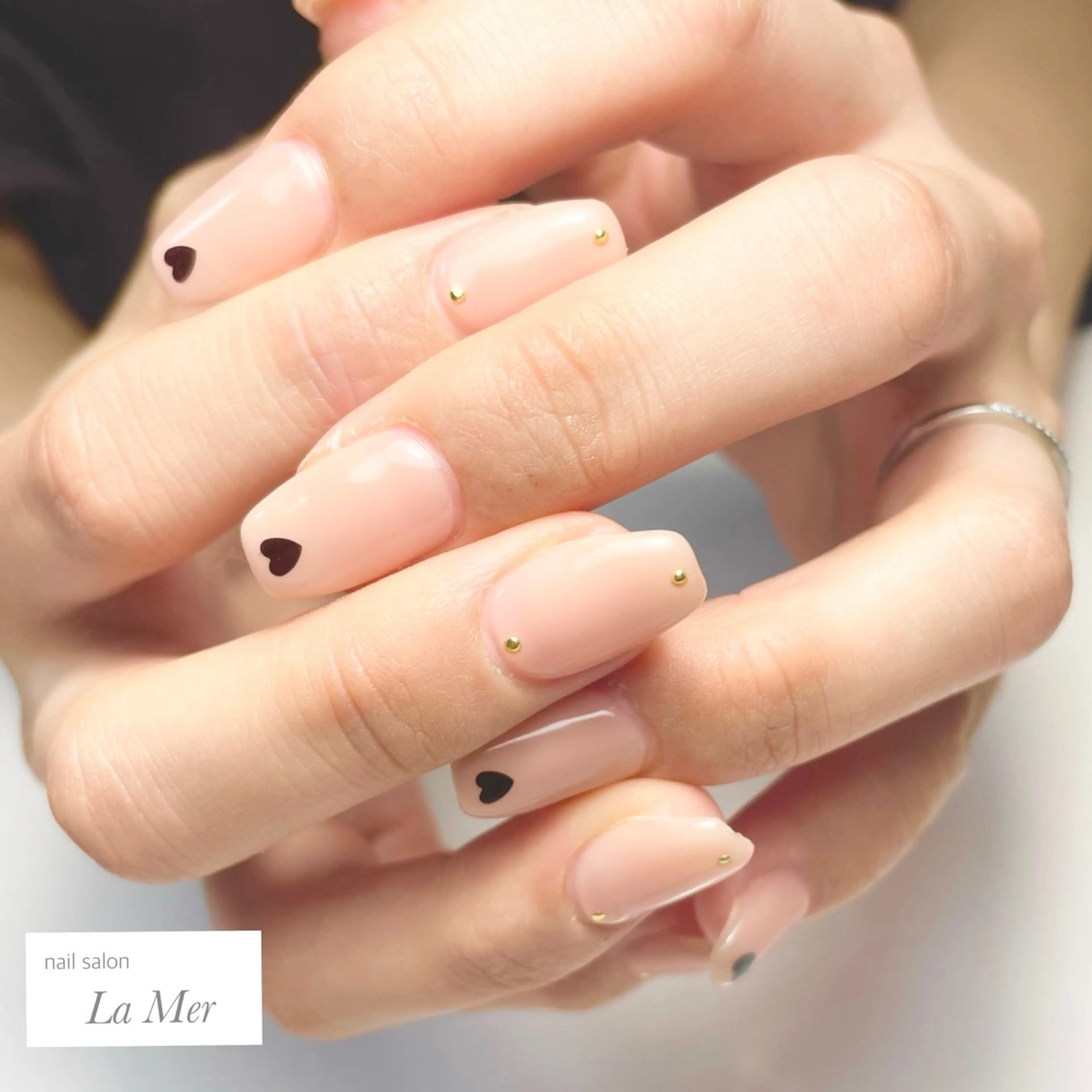 ネイル カジュアル ハート オフィスネイル ワンカラーネイル 春ネイル ハンドネイル nailsalon La Merのネイルデザイン