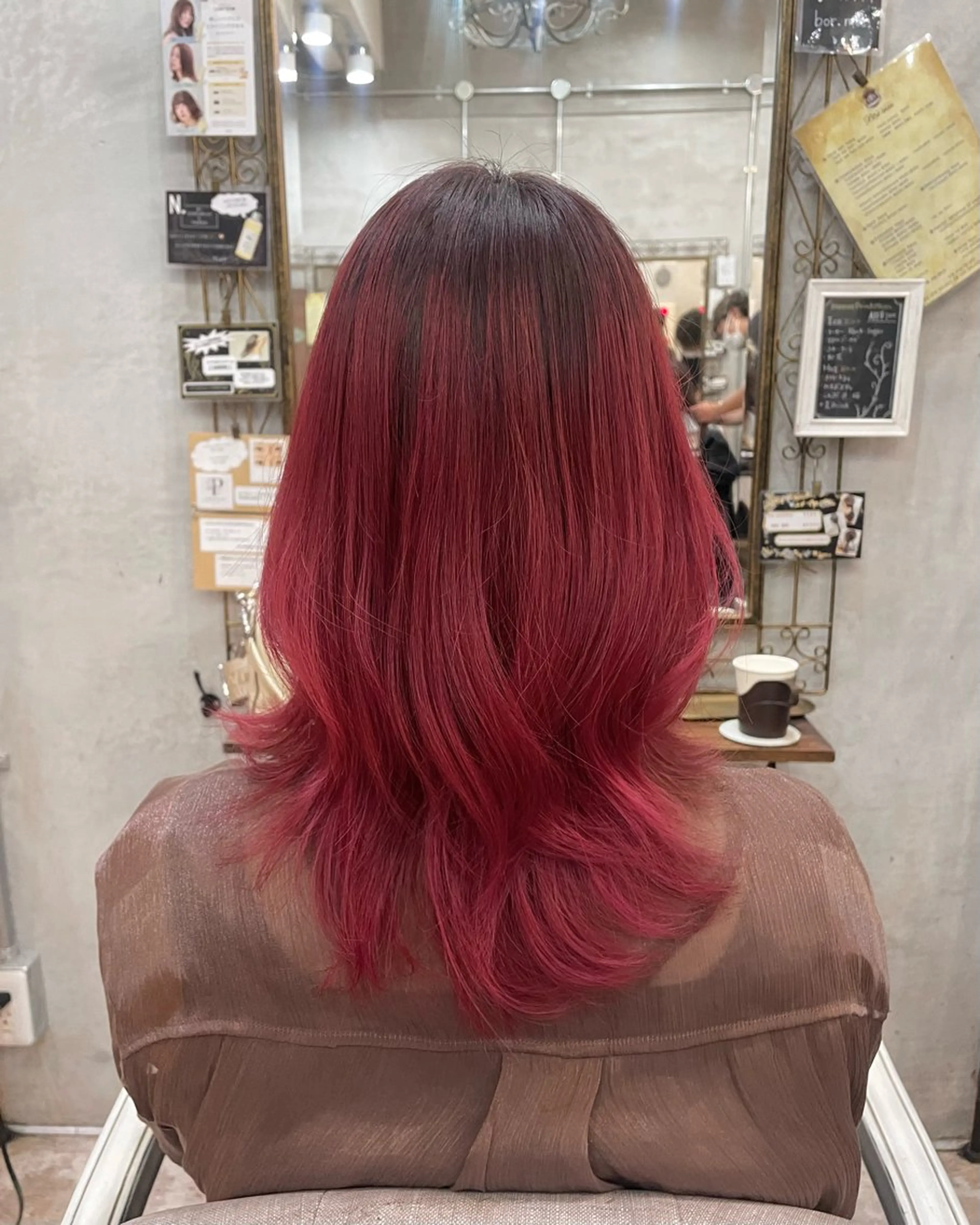 ミディアム カラー ヘアカラー 【ピンク/韓国ヘア/ ヘアセット】亜海のヘアスタイル