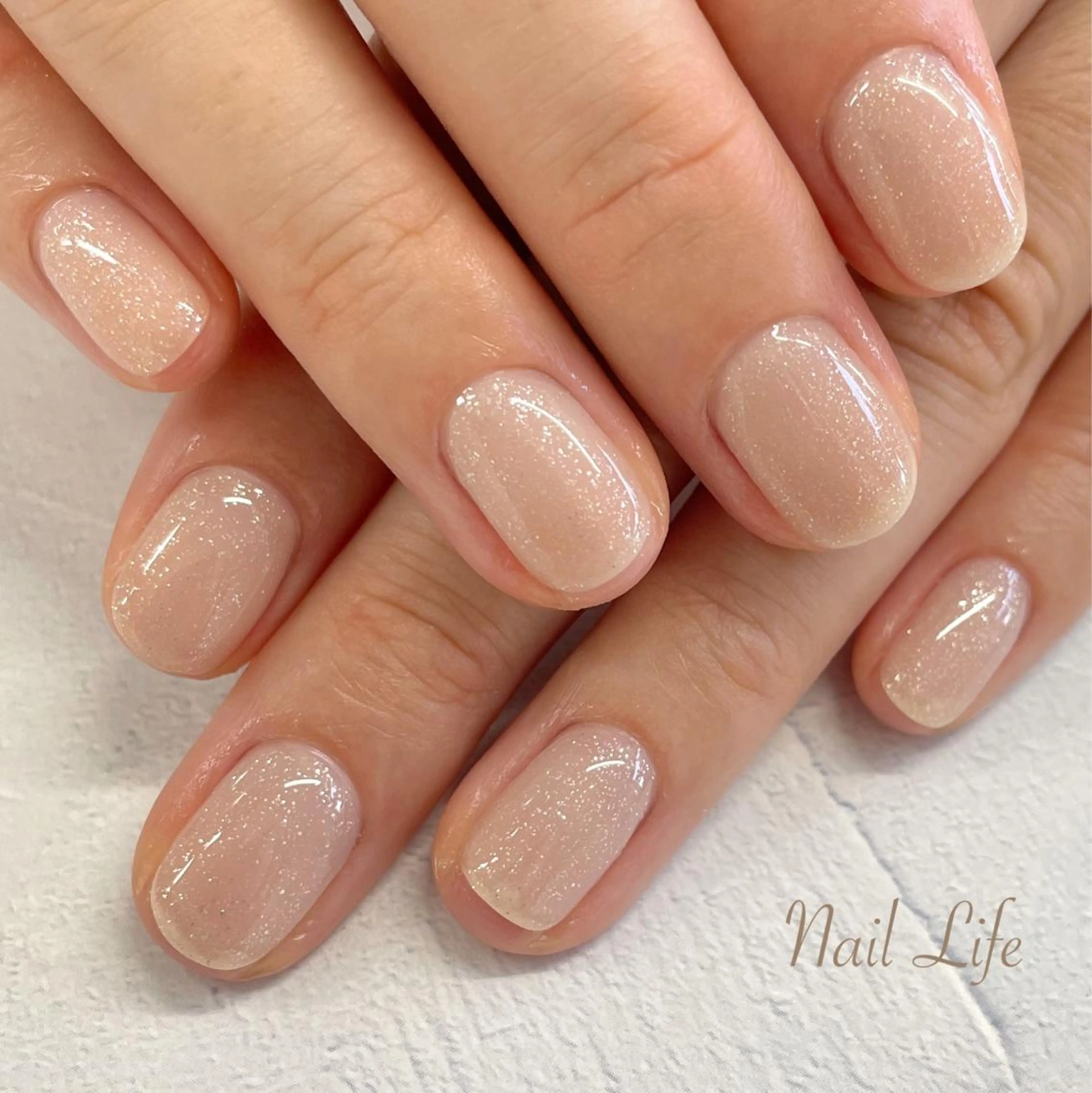 ネイル キラキラネイル オフィスネイル 大嶋 めぐみのネイルデザイン