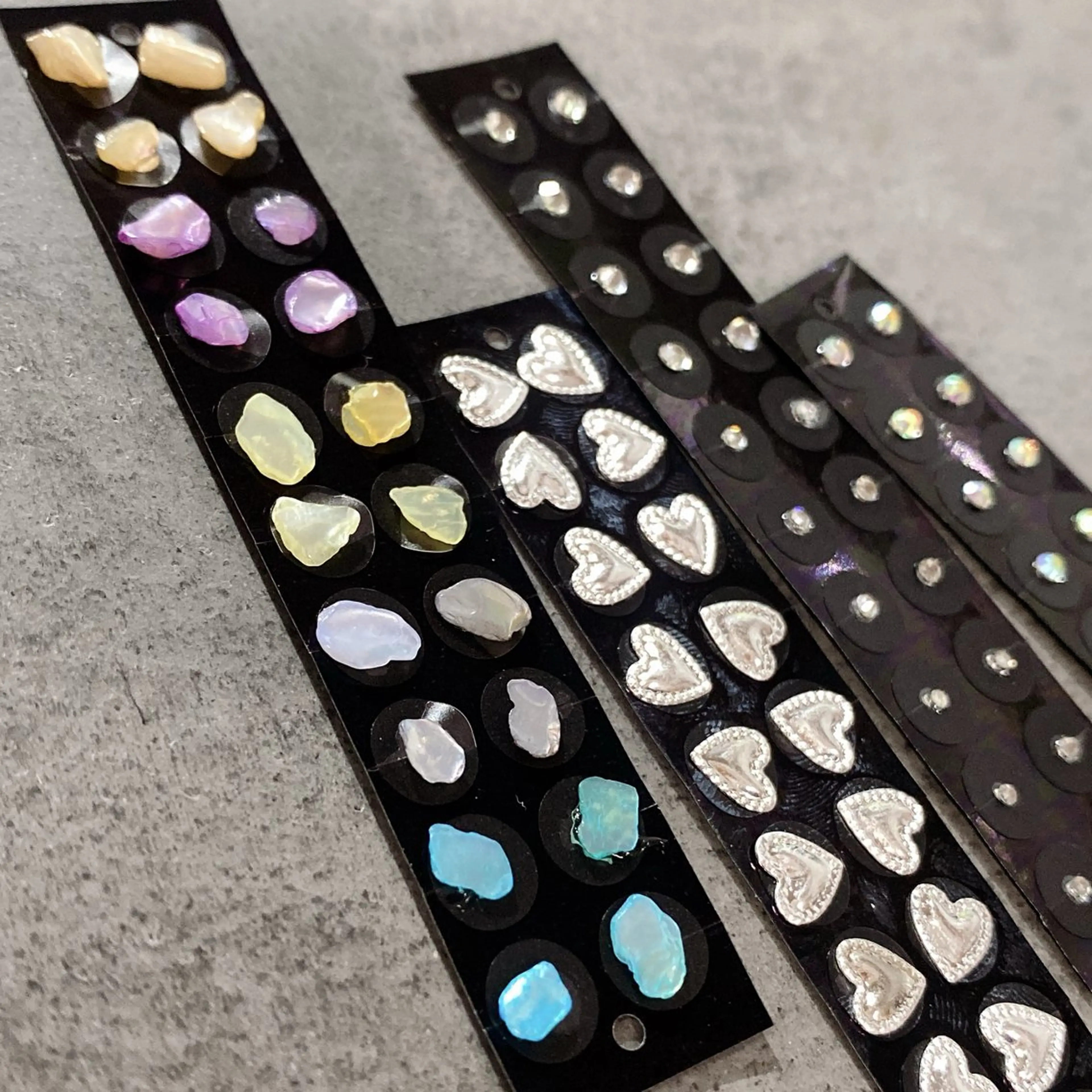 セミロング LITMUS HAIR SALON所属・末吉 結衣の眉毛・アイブロウイメージ