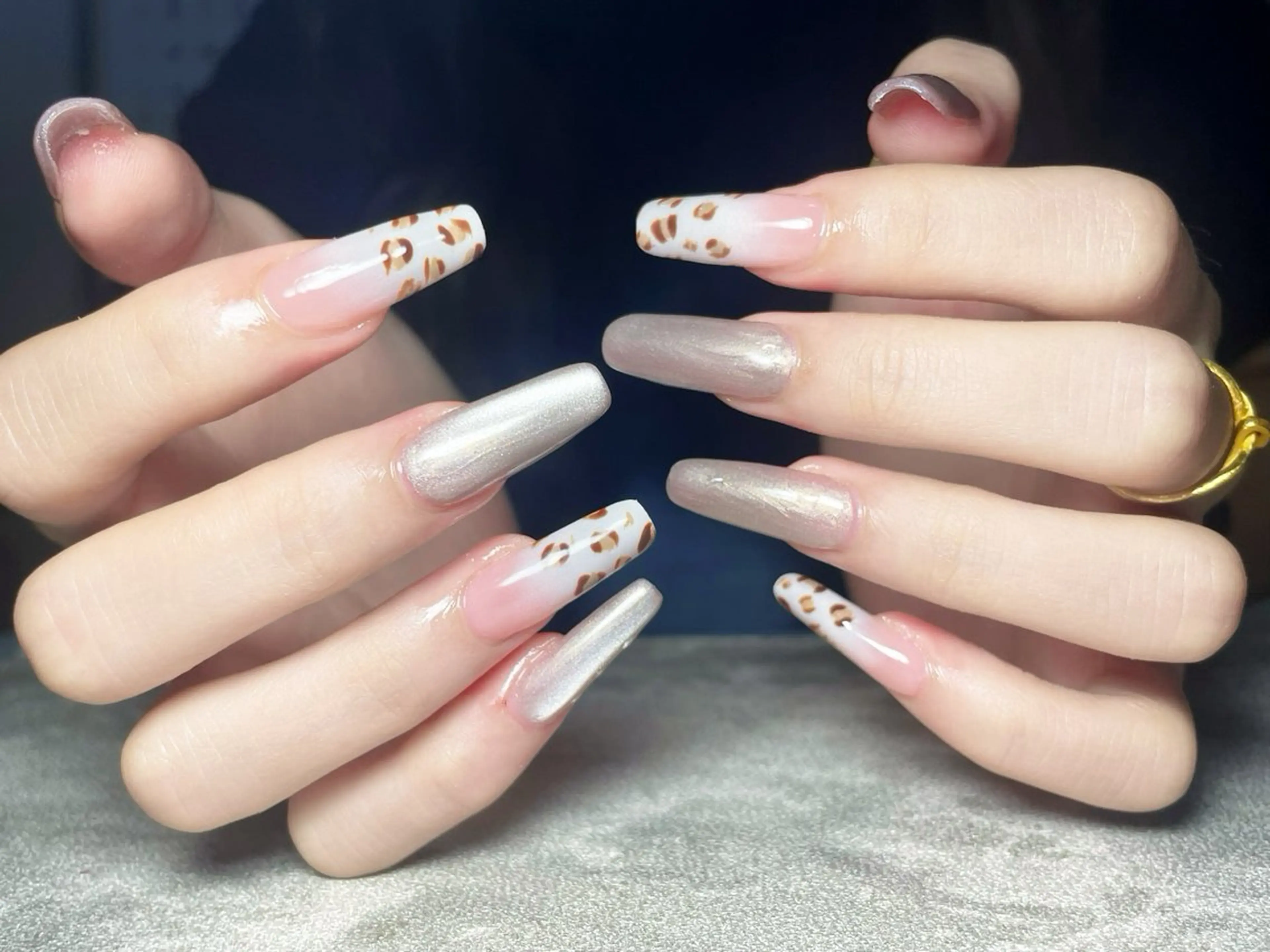 ネイル ハンドネイル LI XINLUのネイルデザイン