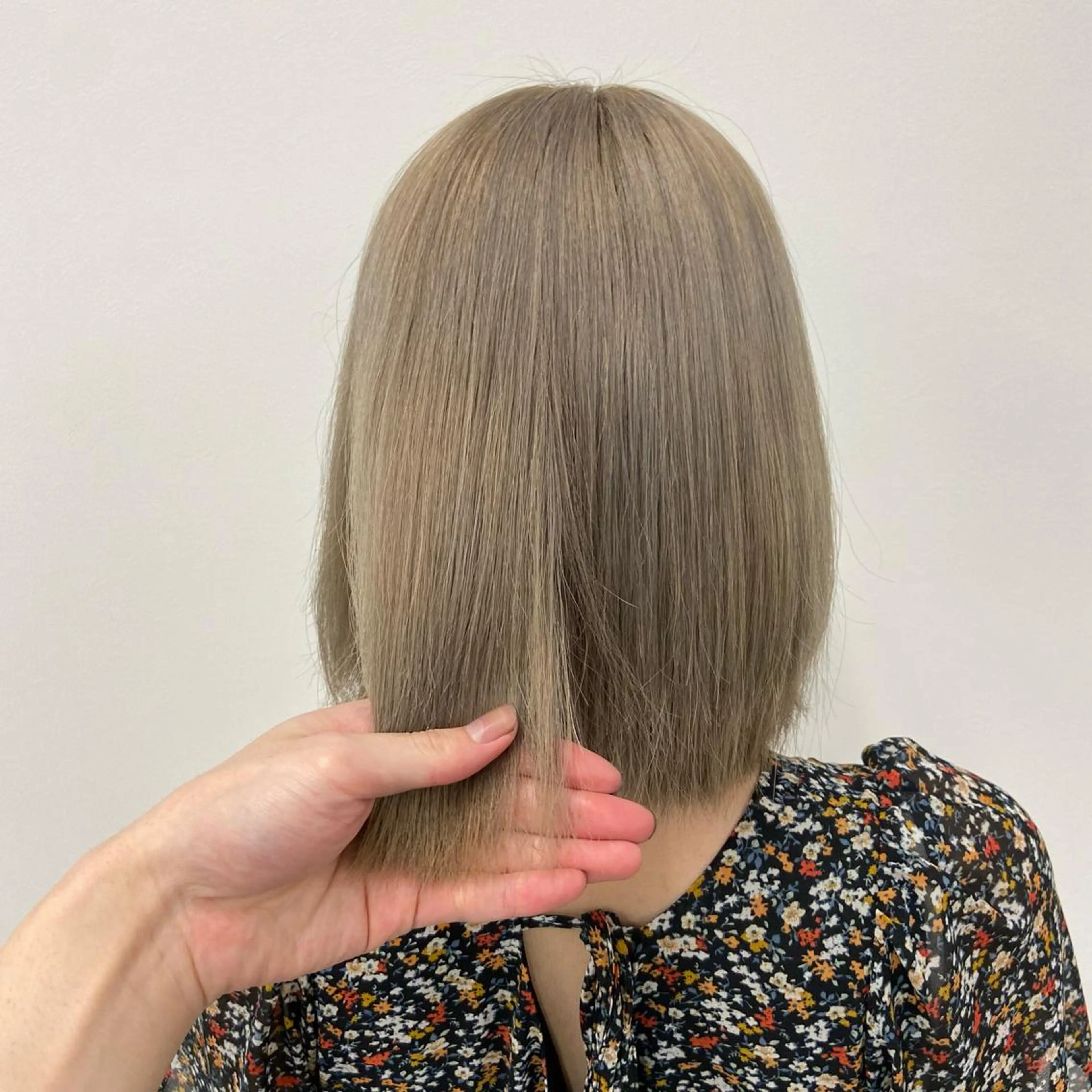 ショート トレンドモテカラー 🩷色落ちまで可愛くのヘアスタイル