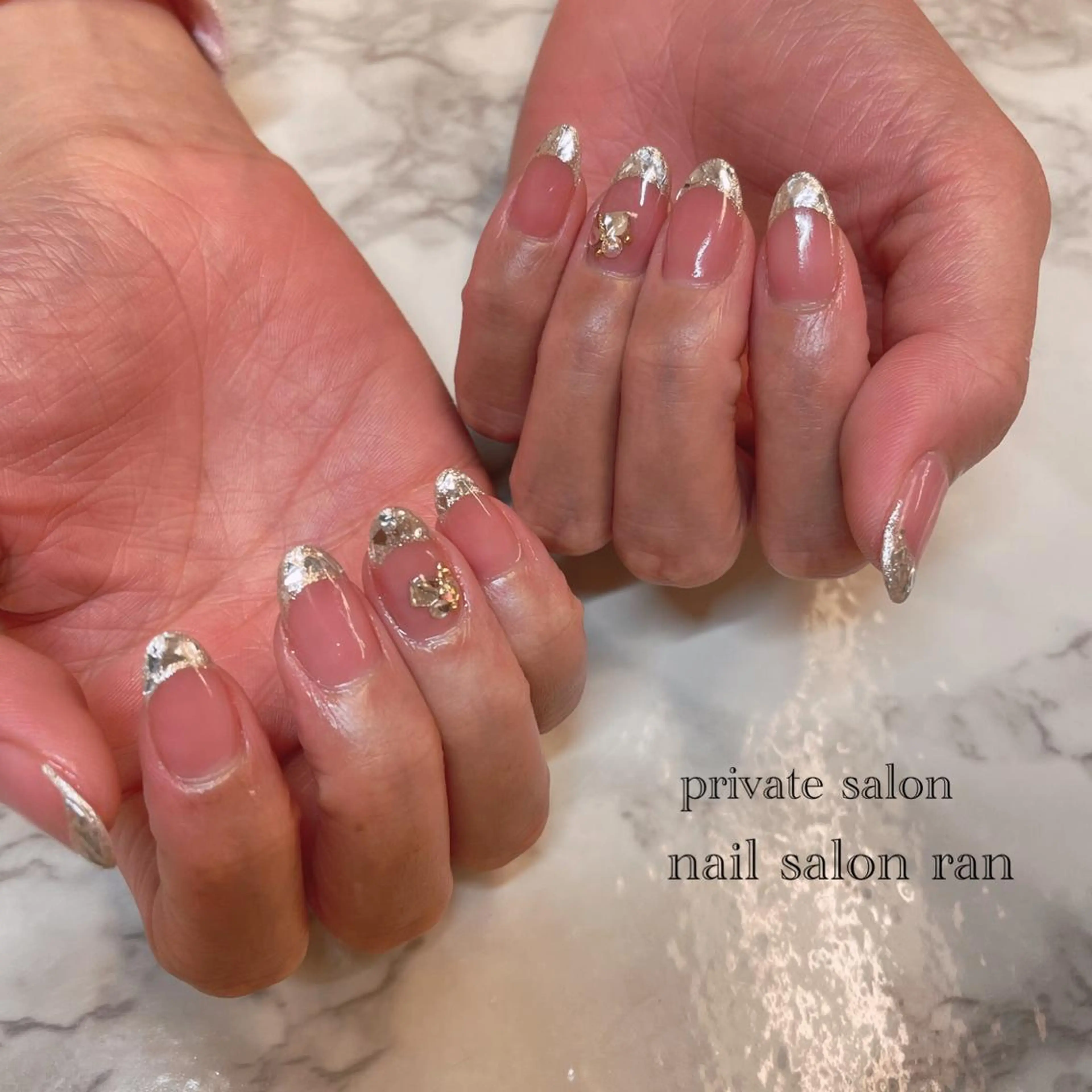 ネイル フレンチネイル ガラスフレンチ nailsalon ranのネイルデザイン
