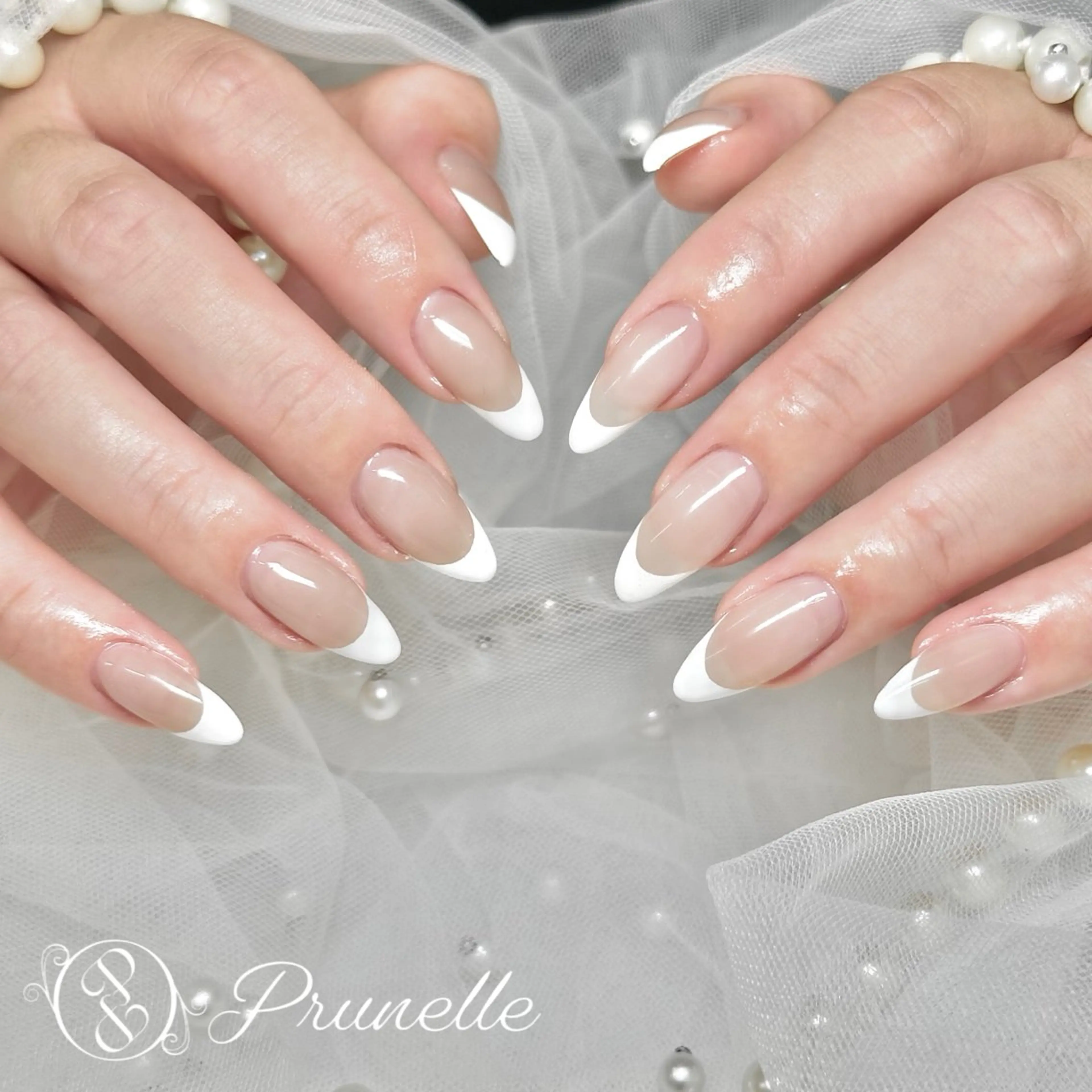 フレンチデザイン(ベースカラー有)🩵付け替えオフ無料🩵※口コミ必須の写真