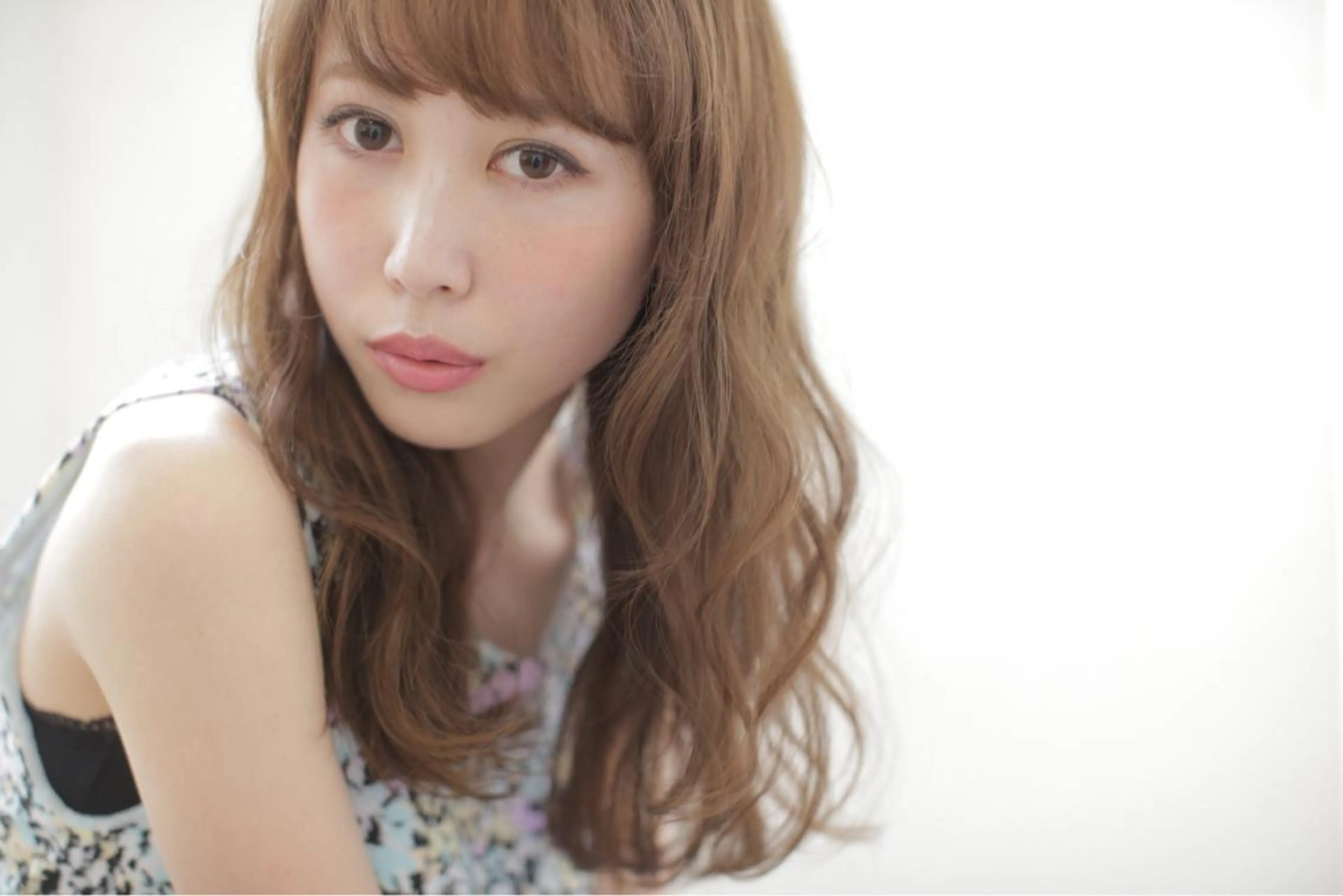 セミロング 髪質改善＆韓国風 RINAのヘアスタイル