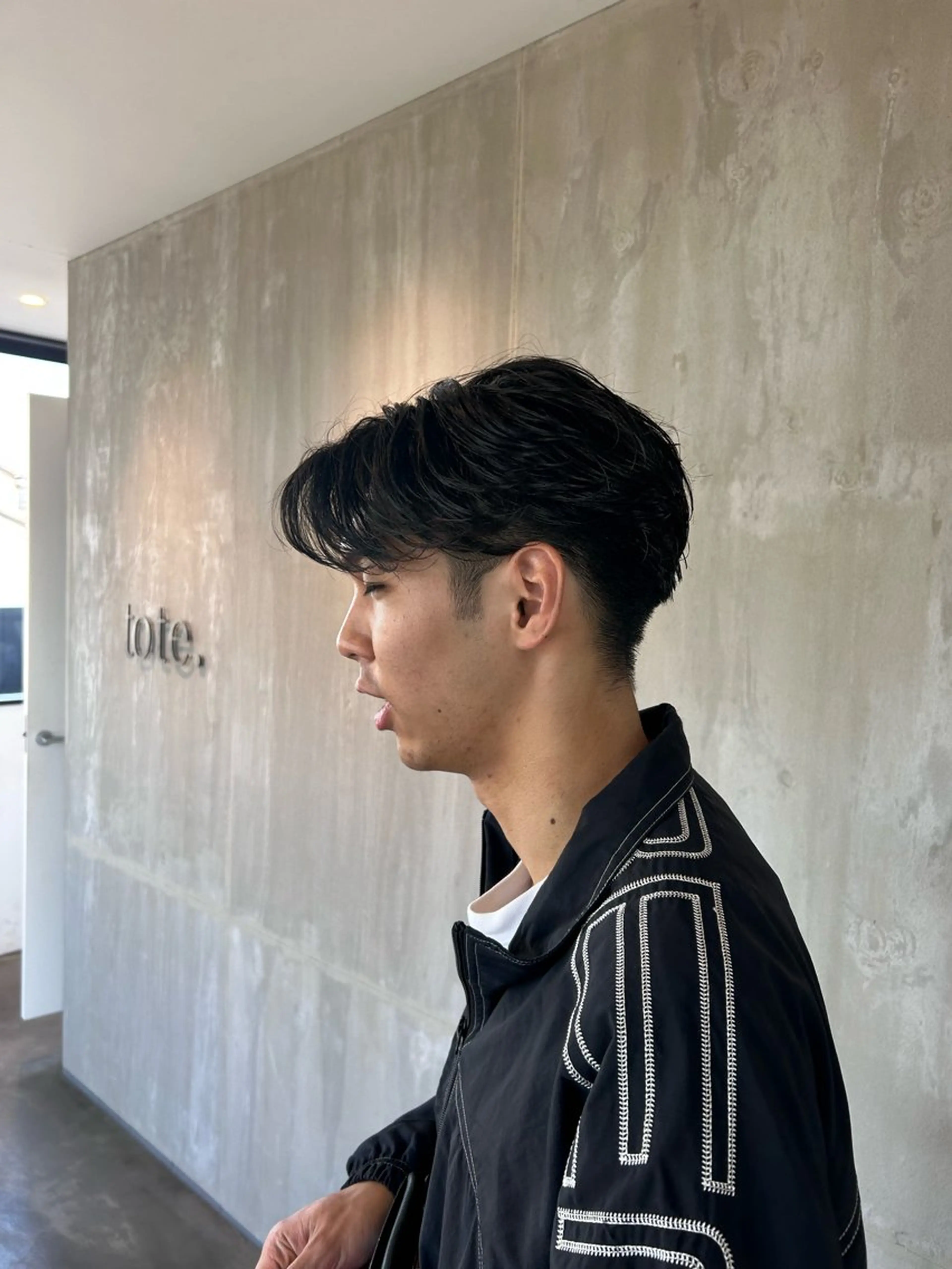 パーマ メンズ カット パーマ tote. 成瀬晃のヘアスタイル