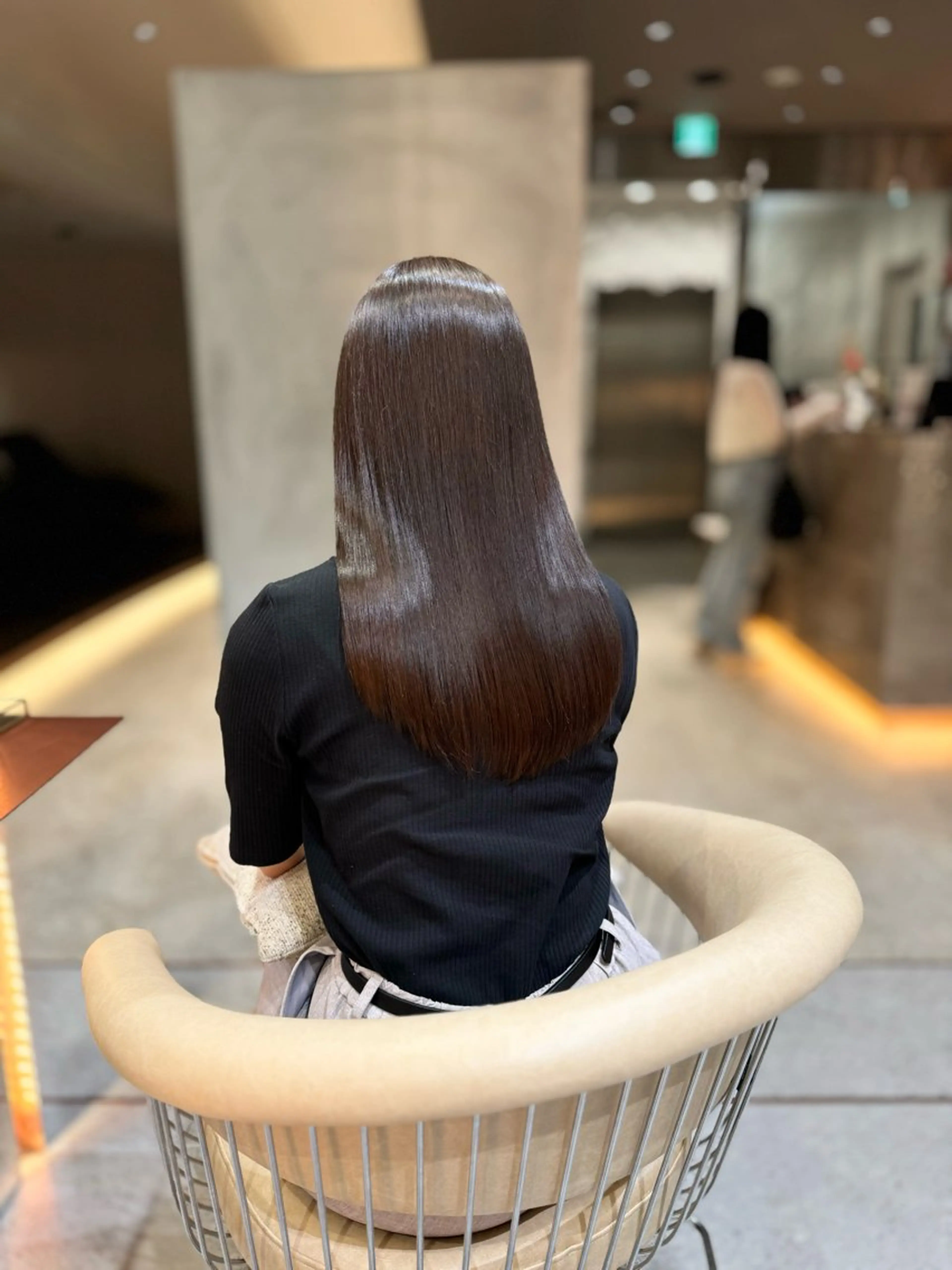 セミロング 髪質改善 トリートメント ヘアカラー 縮毛矯正 トリートメント 髪質改善サロンR’eel銀座所属・🌹圧倒的な縮毛矯正 🌹篠崎祥吾のヘアスタイル