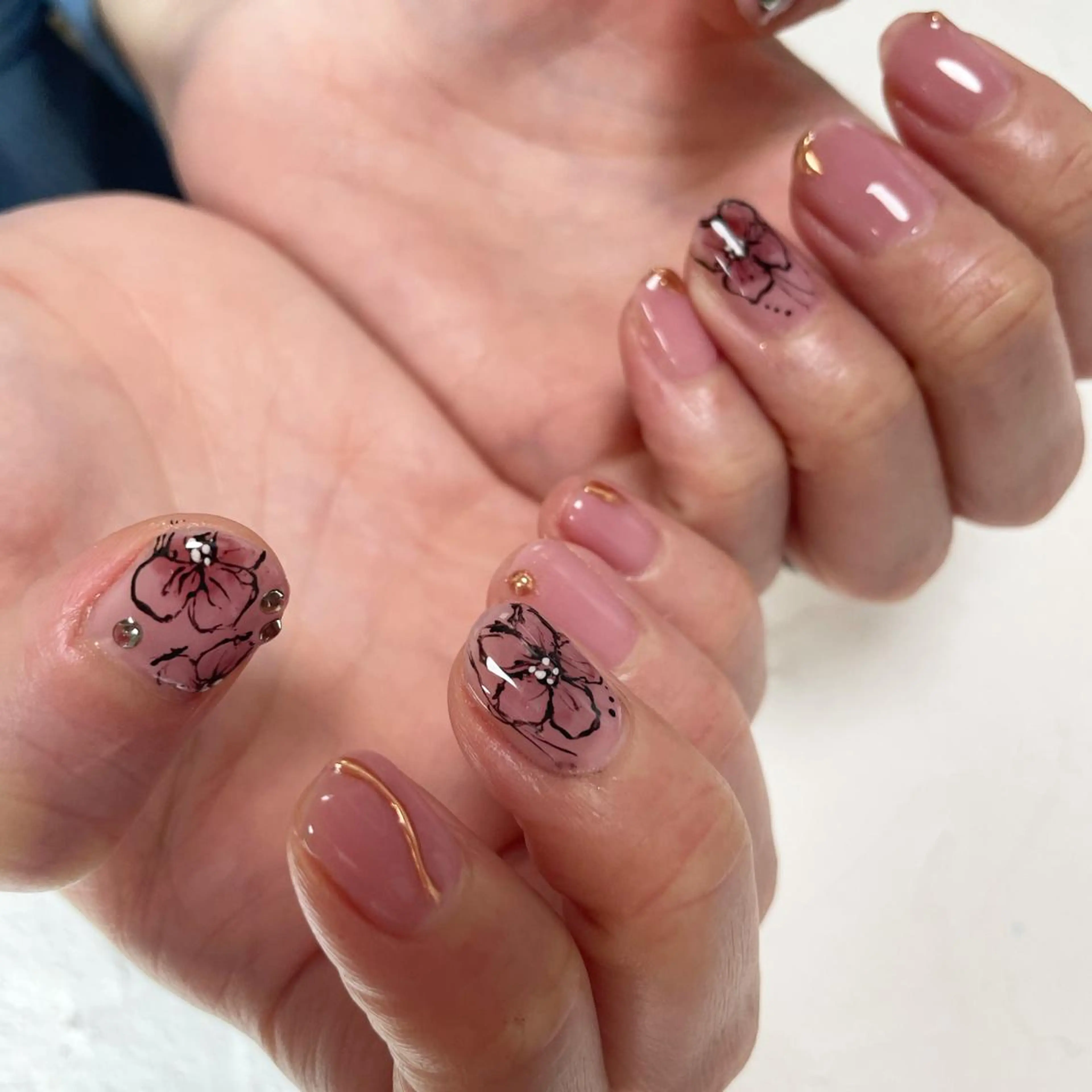 ネイル nail.gorin所属・吉村 優子のネイルデザイン