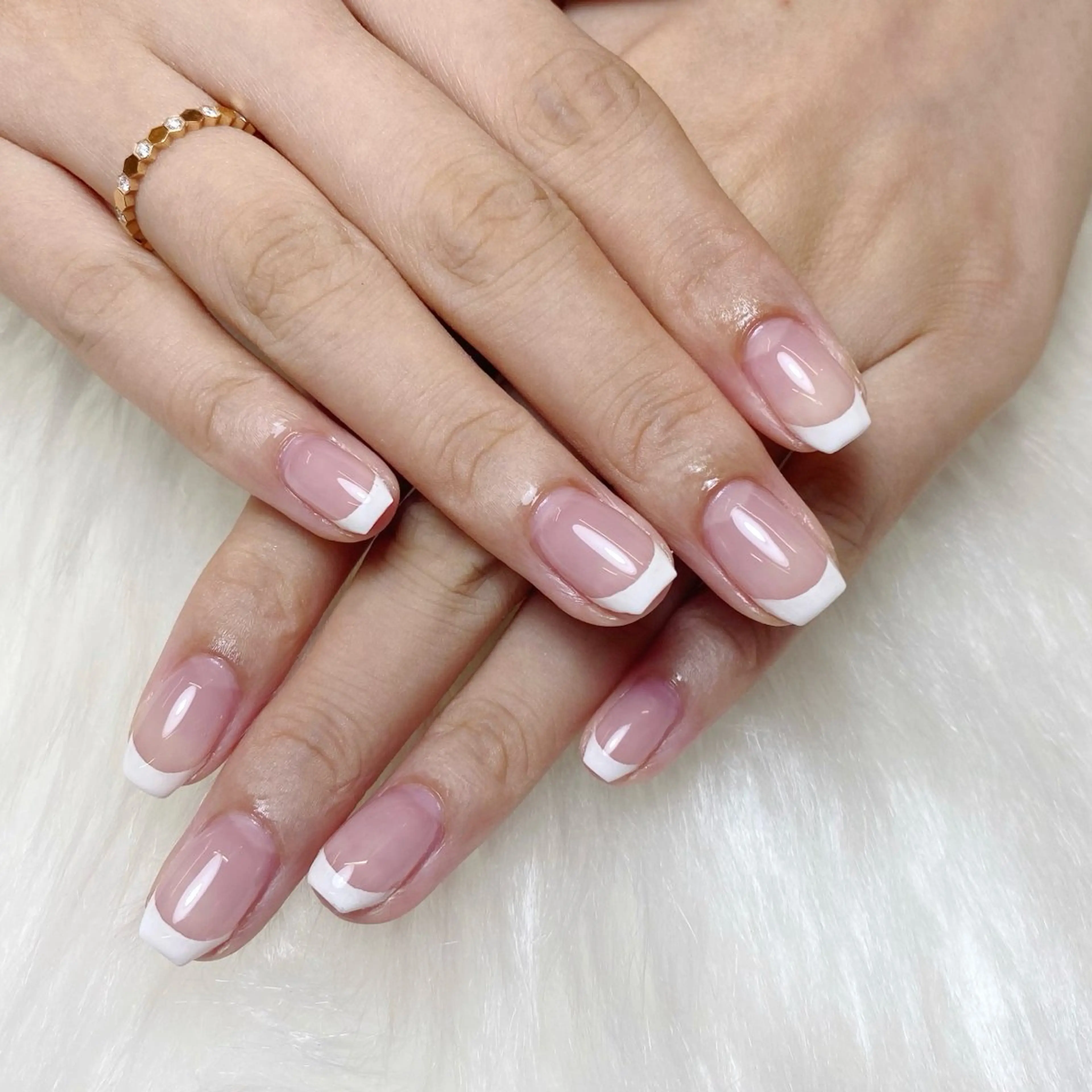 ネイル ブルー 長さ出し フラッシュネイル フットネイル フレンチネイル ハンドネイル fein. miku🎀🍼のネイルデザイン