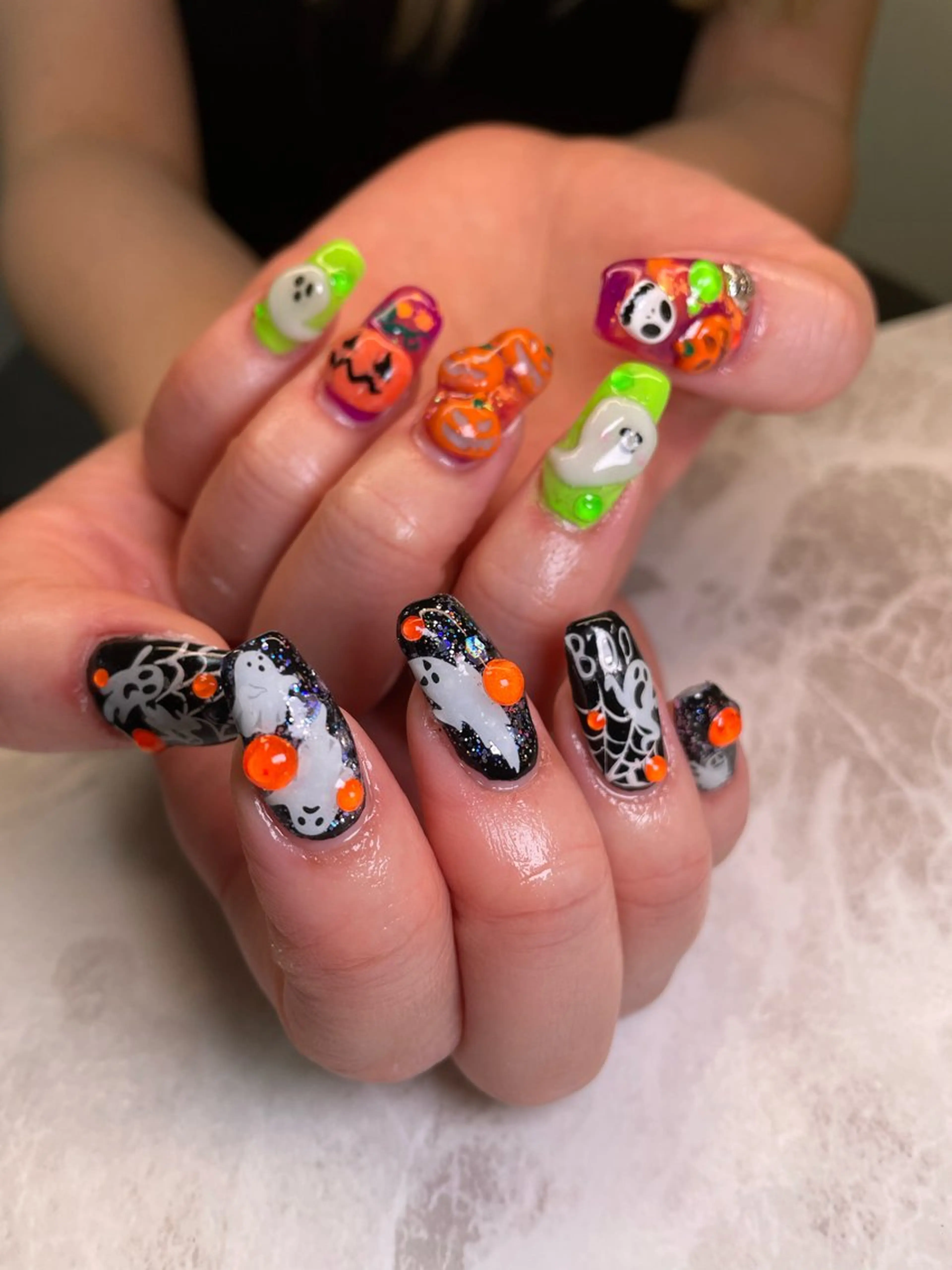 ネイル ハンドネイル YOUTH nails waxing所属・YOUTH natsumiのネイルデザイン