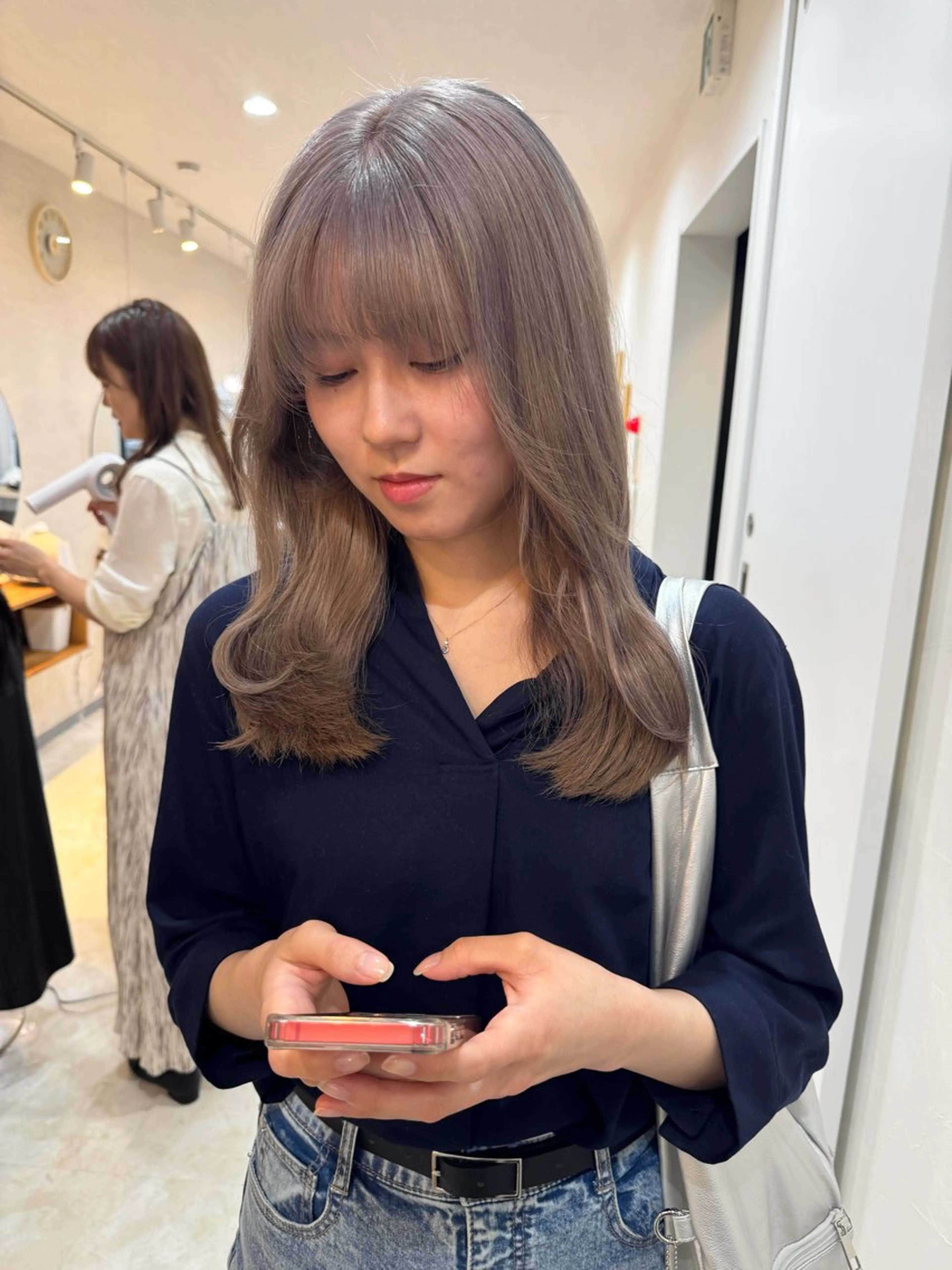 セミロング カラー ヘアカラー コイデ リュウセイのヘアスタイル