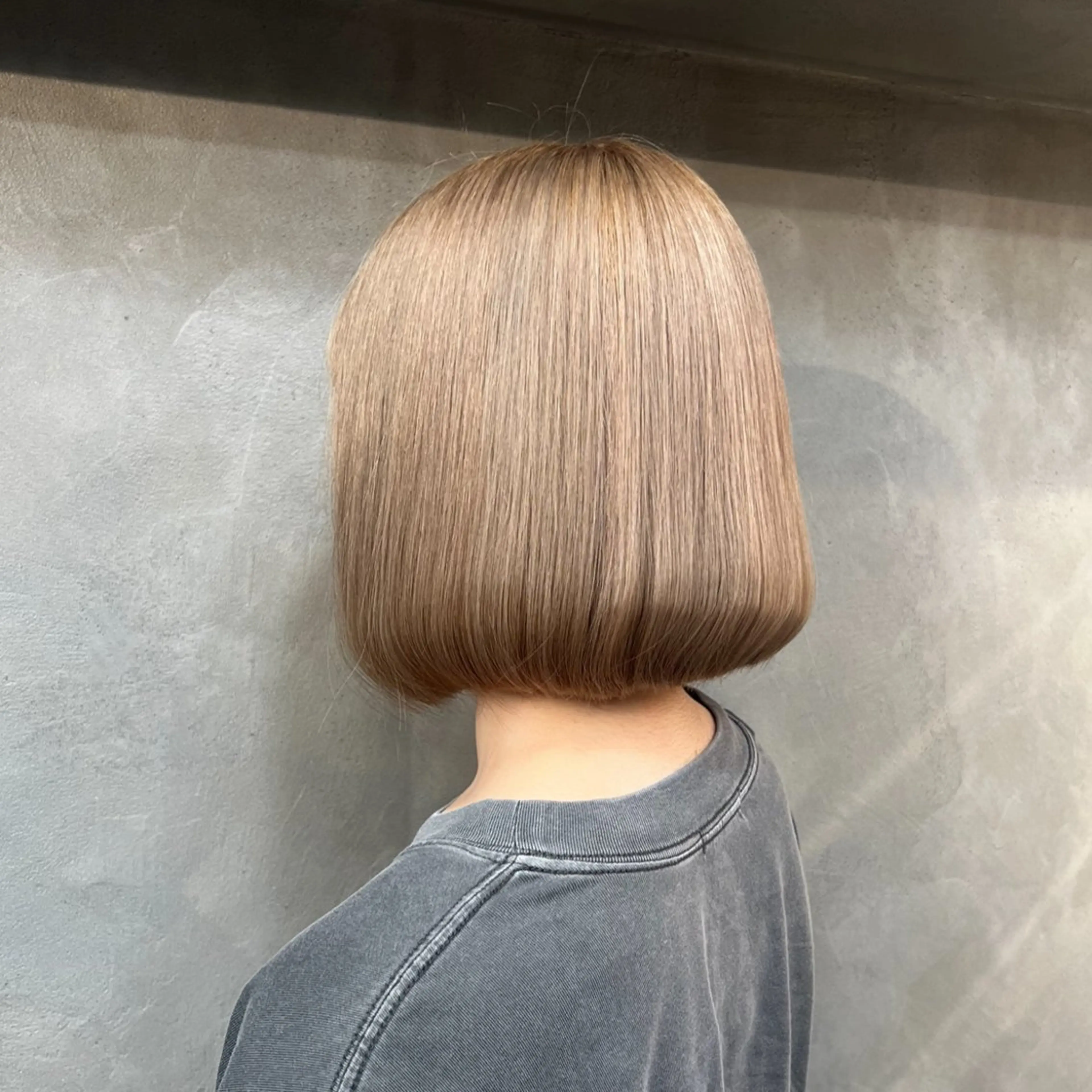 ミディアム CS made by SHACHU栄店所属・❤️‍🔥シールエク ＋カラー京❤️‍🔥のヘアスタイル
