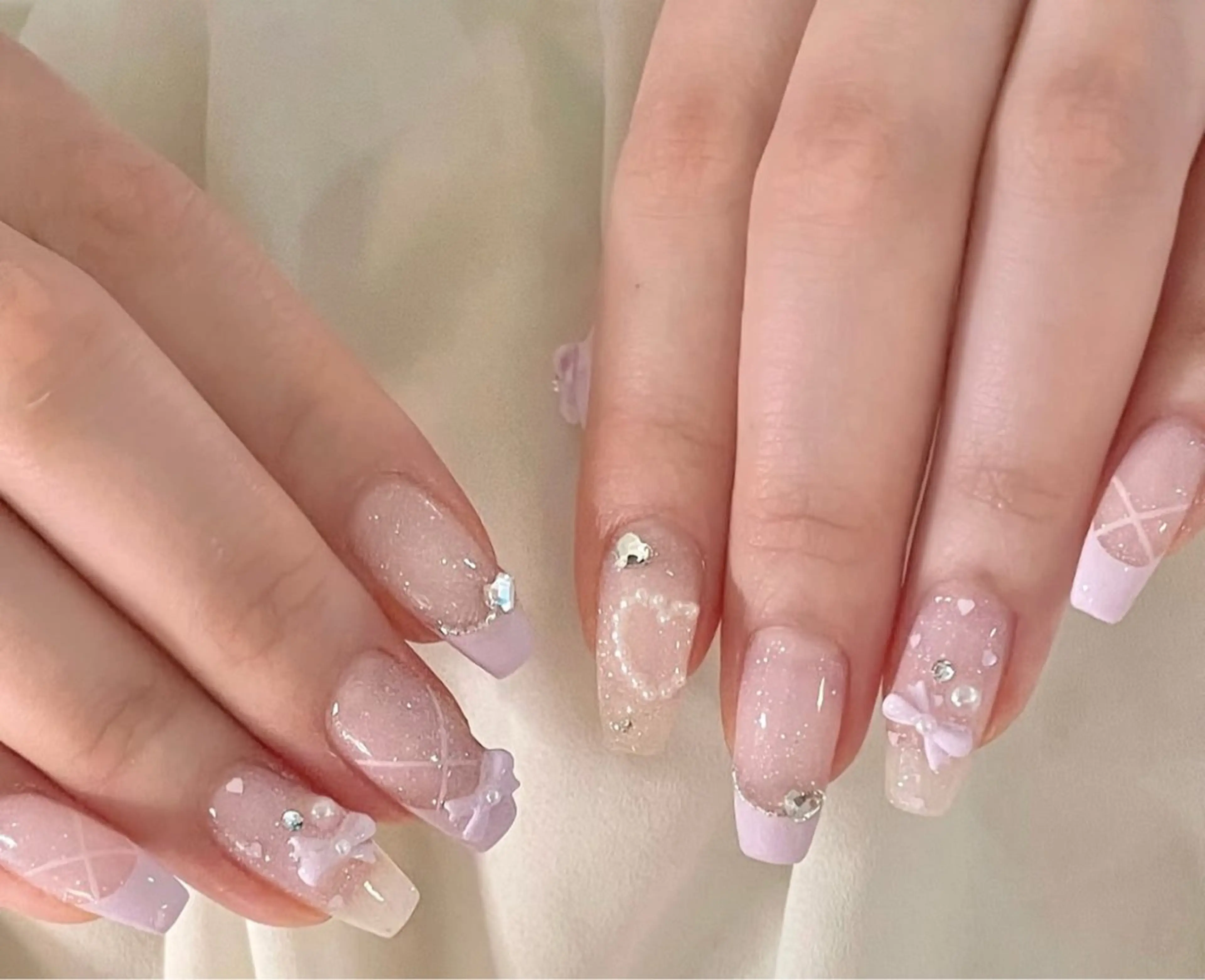 ネイル Lyna 池袋のネイルデザイン