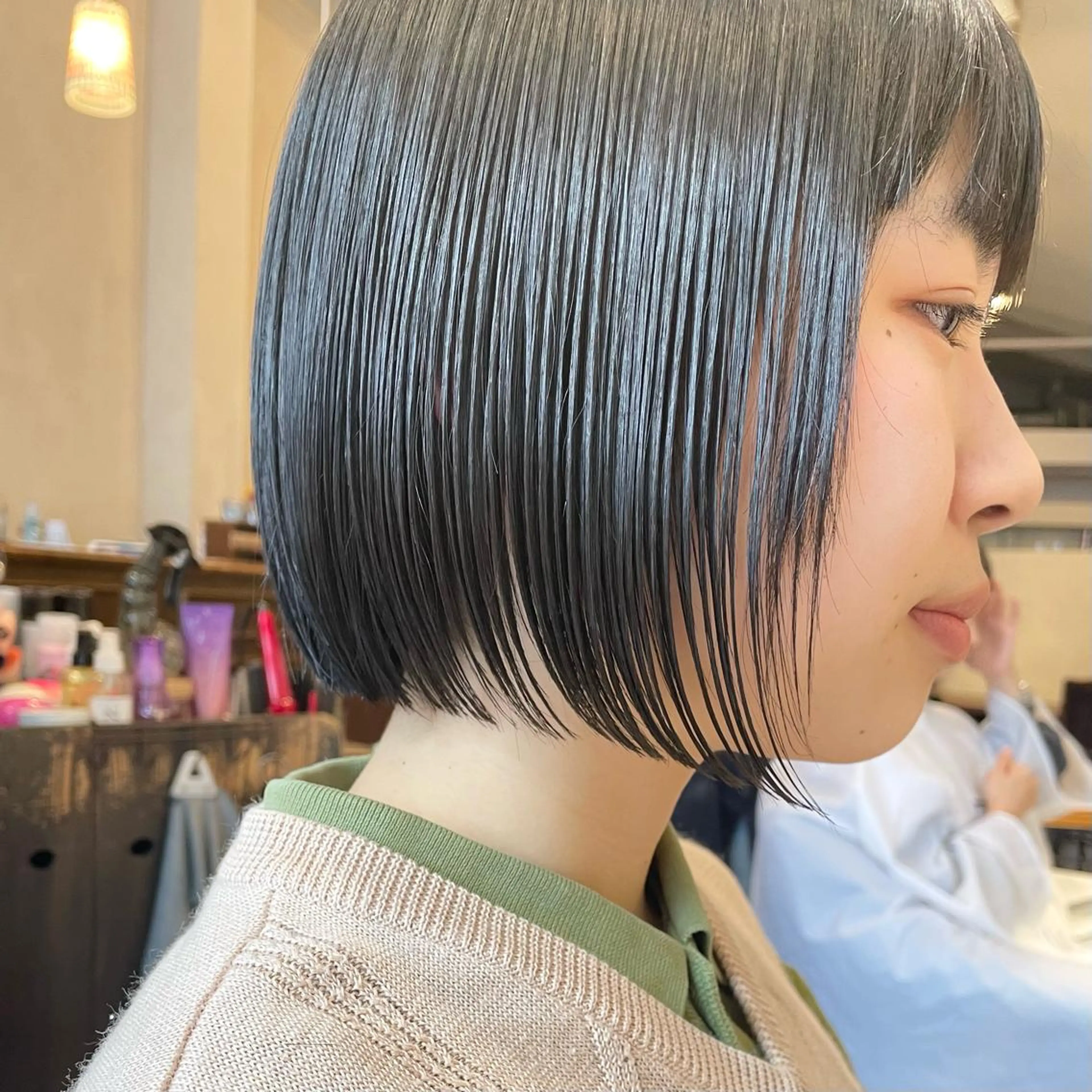 ショート ボブ カット ヘアカラー roost 優のヘアスタイル