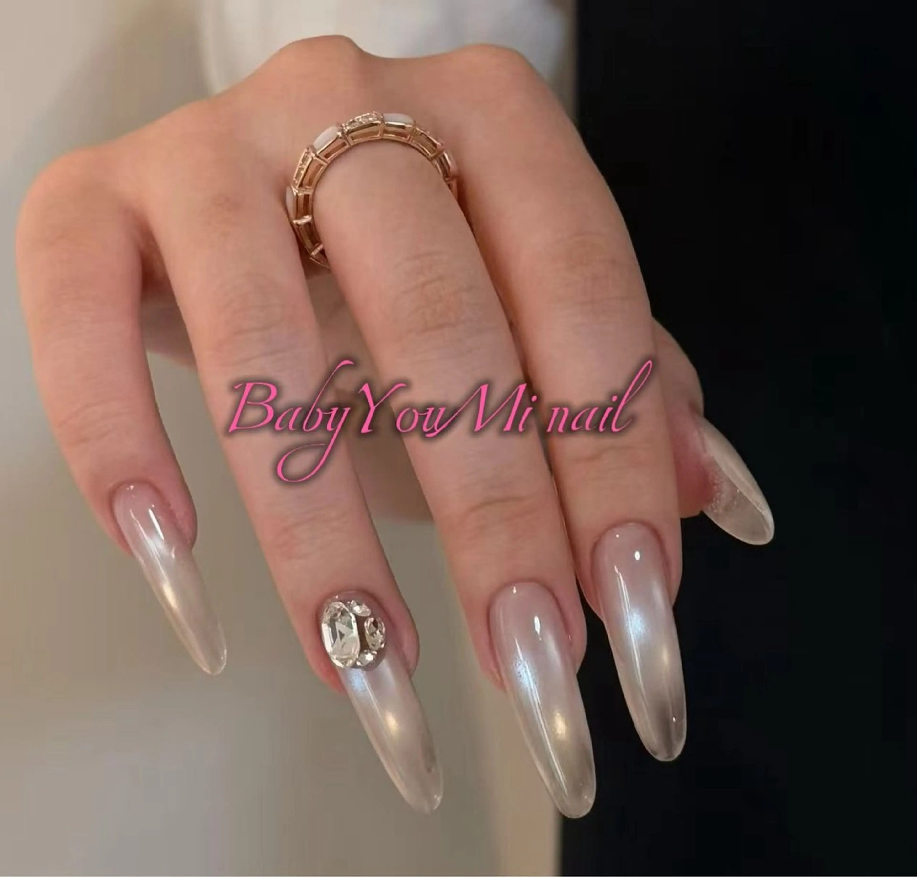 ネイル オーロラネイル フラワーネイル フットネイル フレンチネイル ジェルネイル ハンドネイル BabyYouMi nailのネイルデザイン