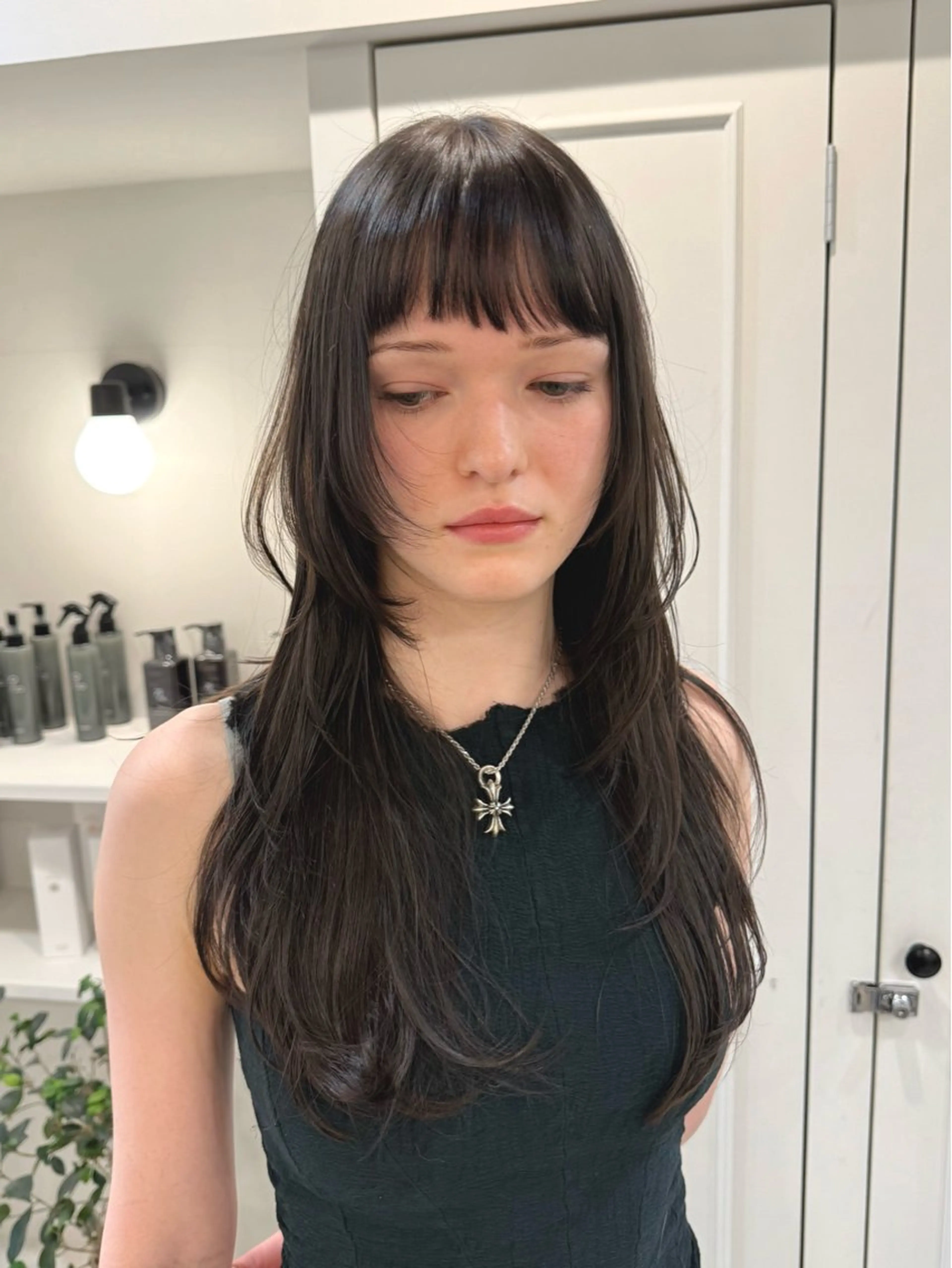 ロング カラー ヘアアレンジ アッシュ アッシュブラウン ブラウンカラー ハッシュカット カット SALOWIN京都河原町Suite店所属・外国人風レイヤー/ ハイトーンSHUのヘアスタイル