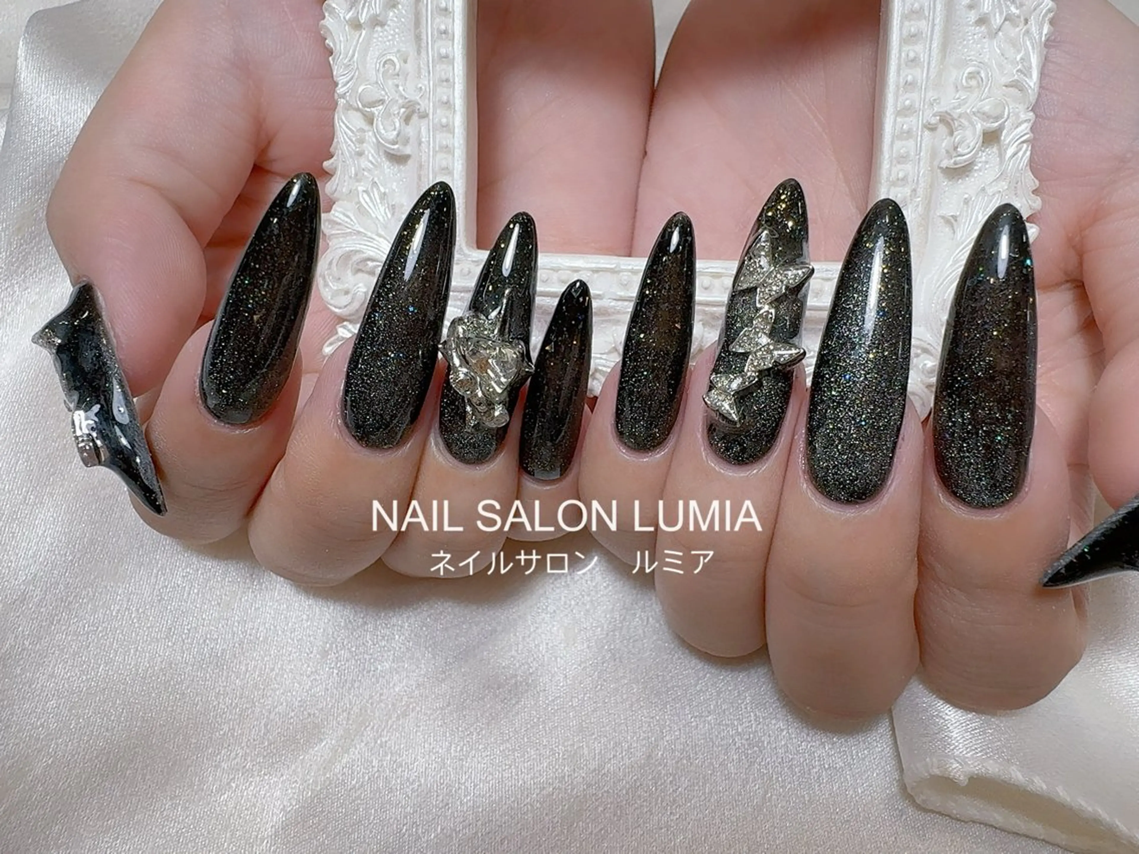 ネイル ハンドネイル ネイルサロン ルミア Lumia 店長のネイルデザイン