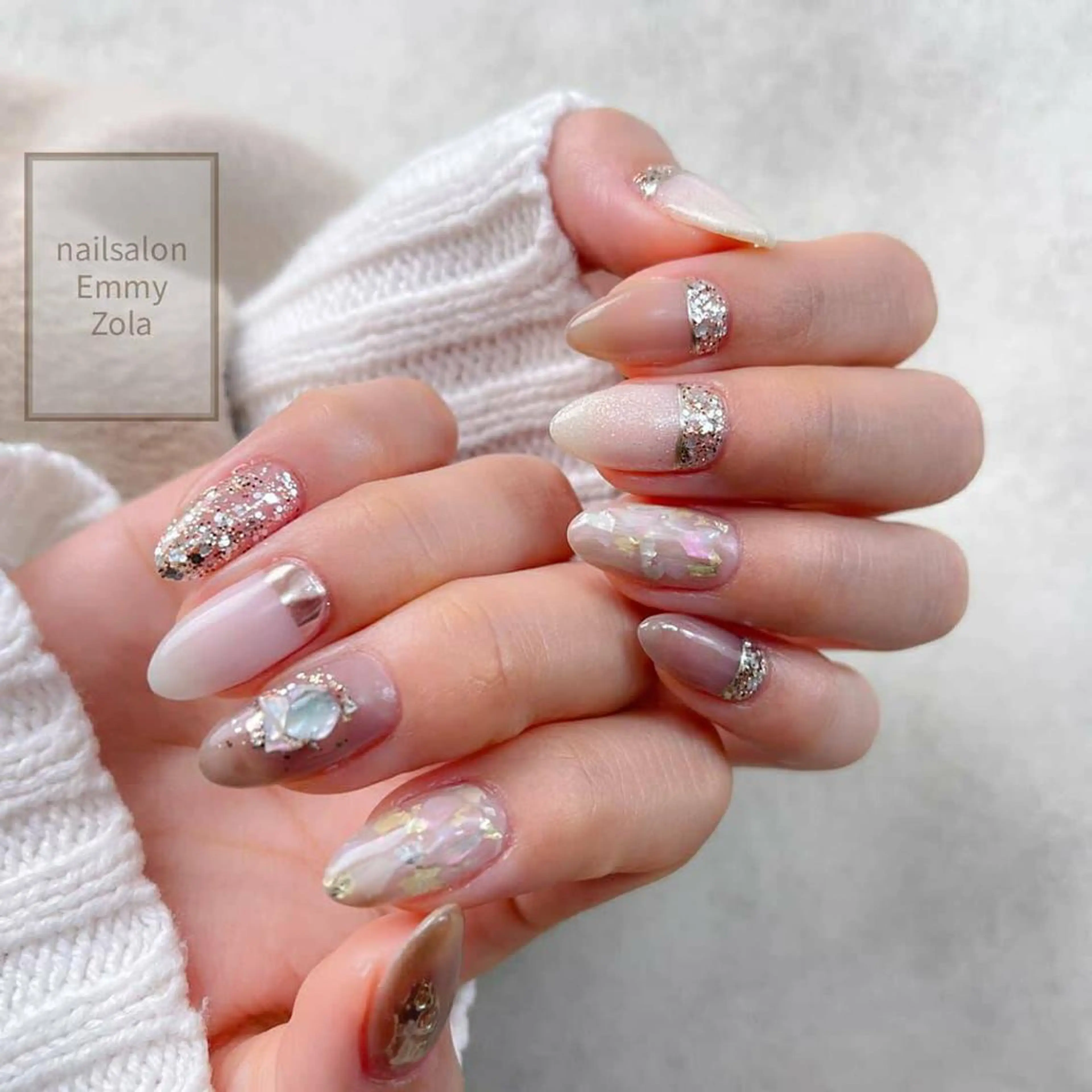 オシャレなネイルが実現♪【オフ&ケア無料】120分持ち込みデザインつけ放題の写真