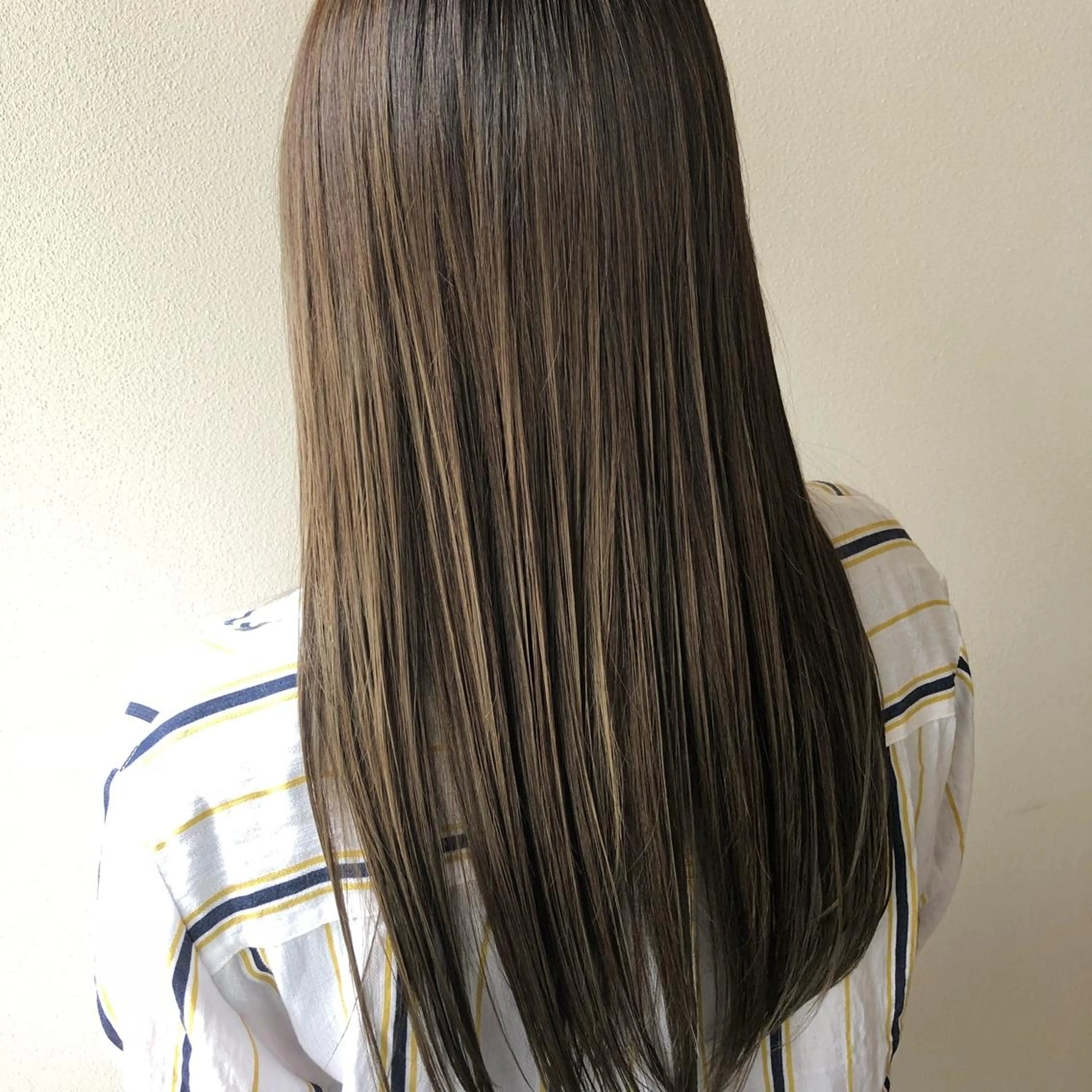 ロング カラー パーマ カット 縮毛矯正 トリートメント Tiger  Lily所属・江藤 星史のヘアスタイル