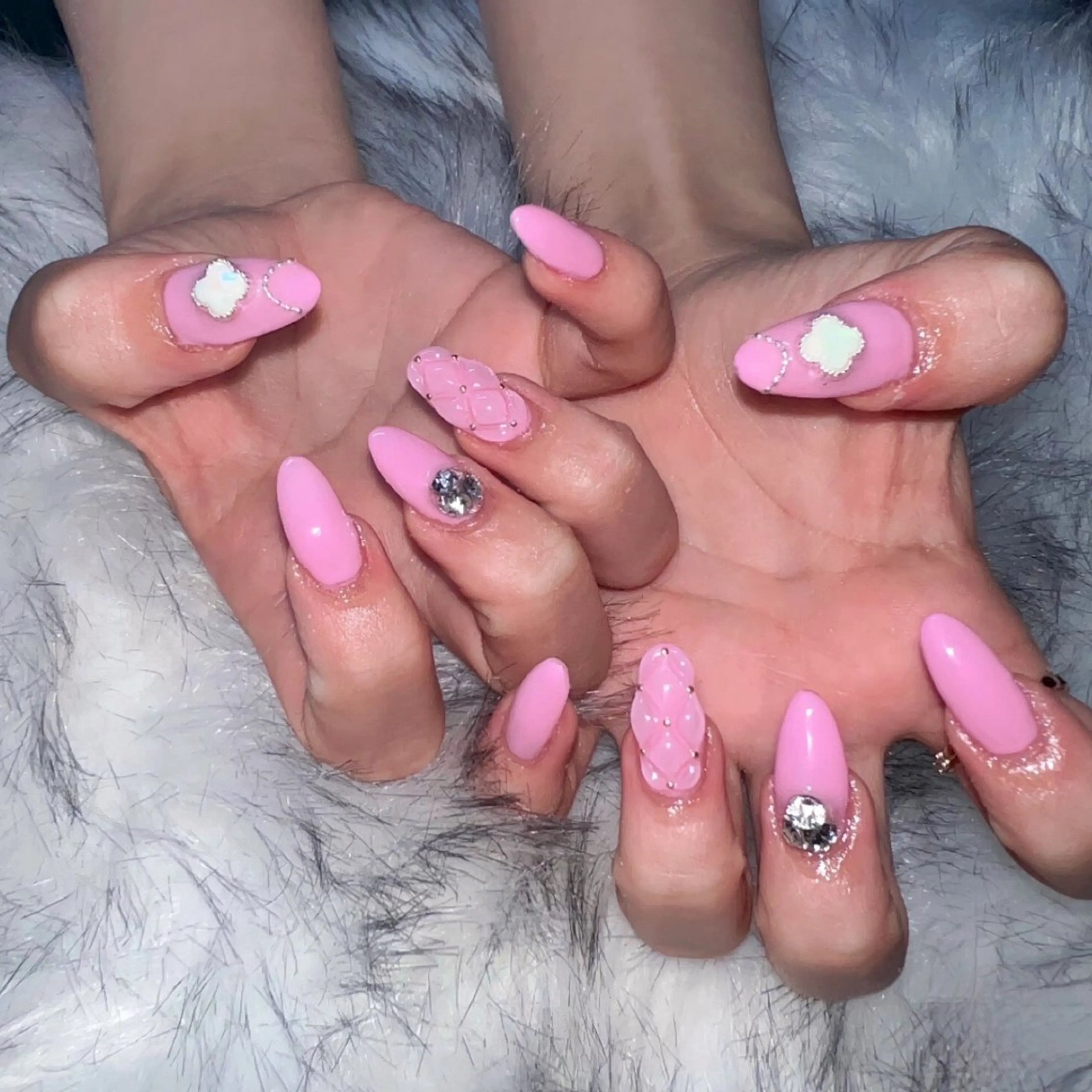 ロング ハンドネイル mao .のネイルデザイン