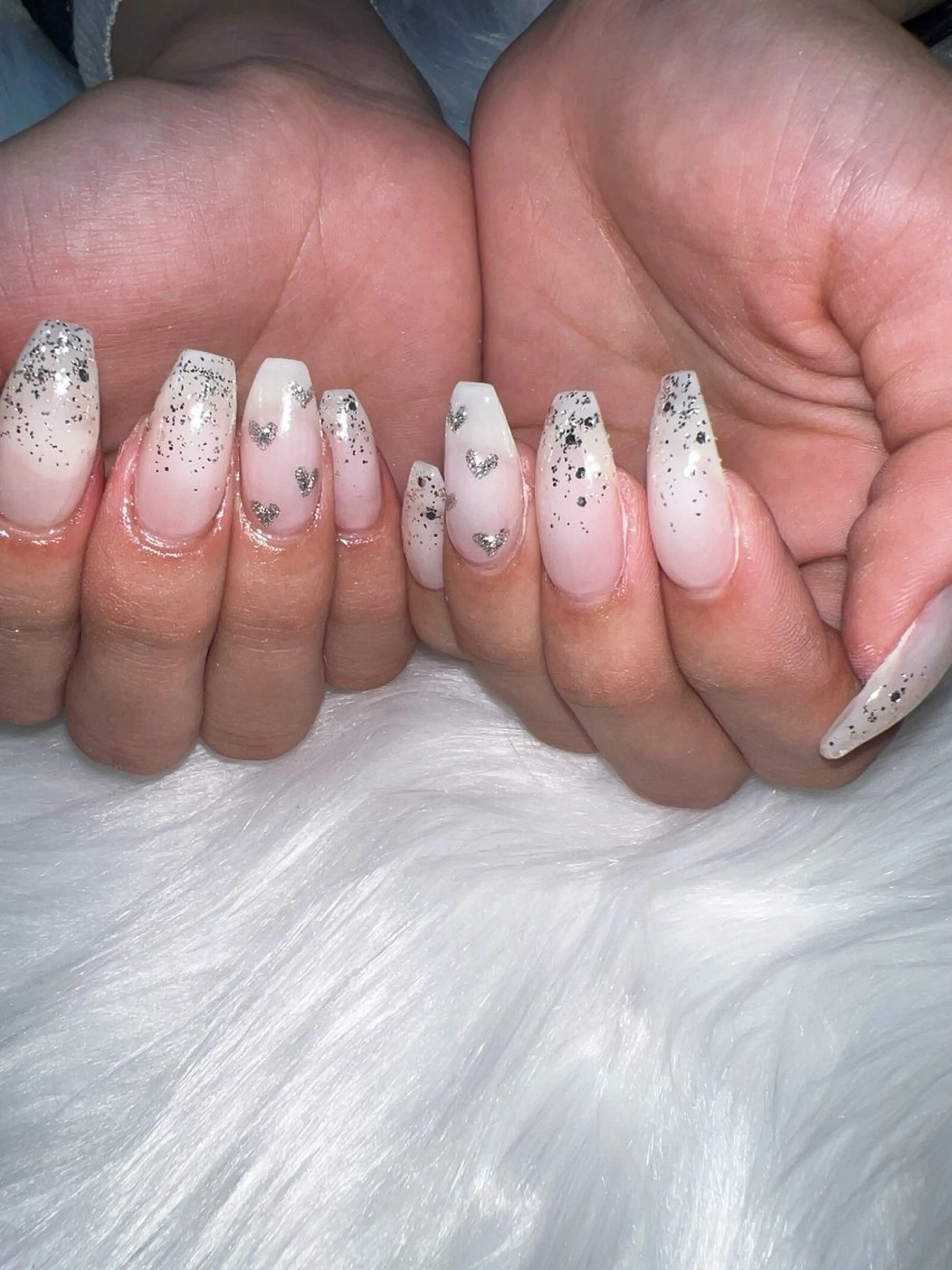 ネイル グラデーション ハート ラメ(グリッター) ラメグラデーション coco nailのネイルデザイン