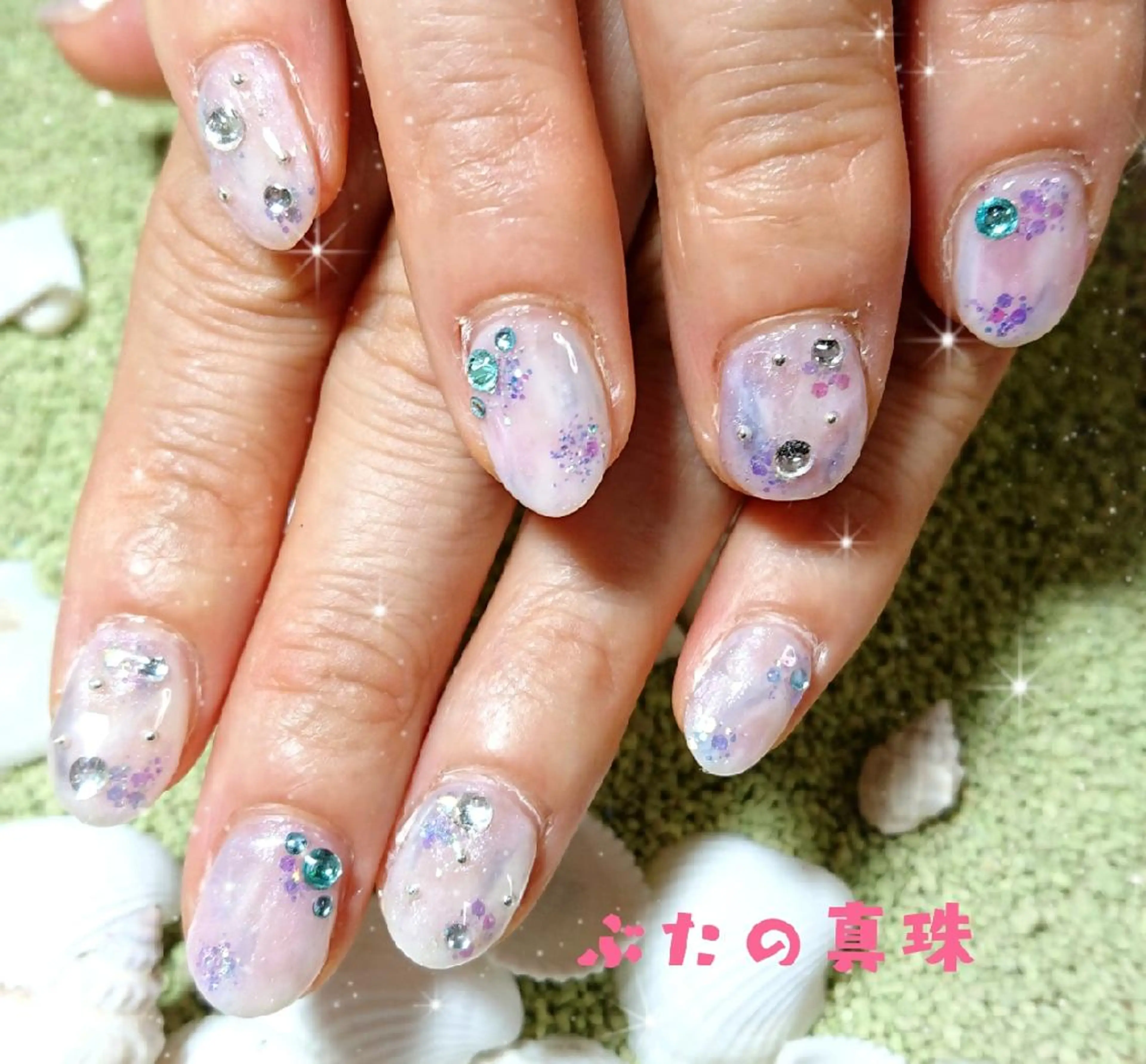 ネイル ブルー ニュアンスネイル ピンク ハンドネイル 林 珠里のネイルデザイン